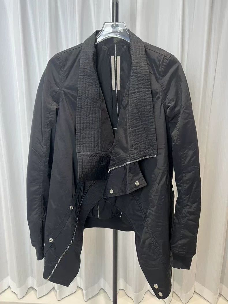 Rick Owens Rick Owens Asymmetrical Jacket in Black Size US M / EU 48-50 / 2 - 1 Thumbnail
