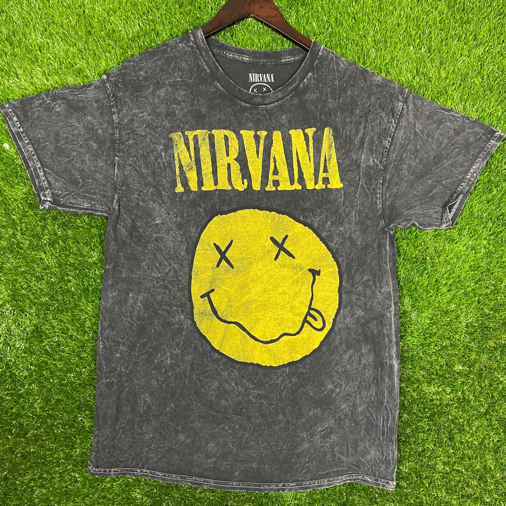 Nirvana Nirvana Vintage Style Rock T-shirt size Large Size US L / EU 52-54 / 3 - 1 Thumbnail