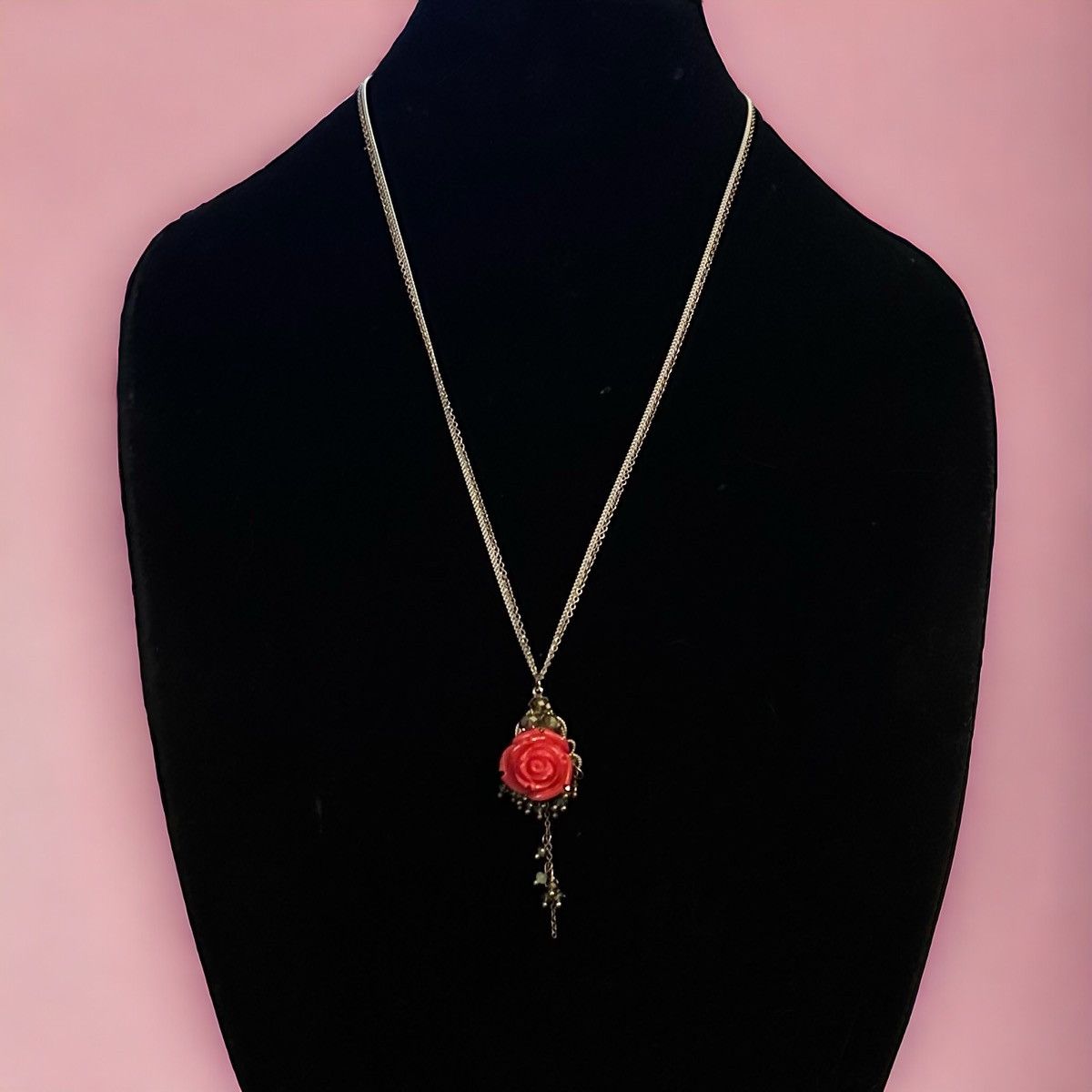 Other Red rose dangle pendant necklace Size ONE SIZE - 1 Thumbnail