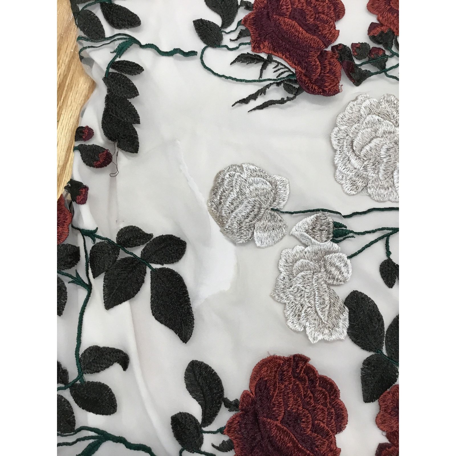 The Unbranded Brand K.Jen Dress Women's Large White Floral Embroidered Backless Size L / US 10 / IT 46 - 8 Thumbnail