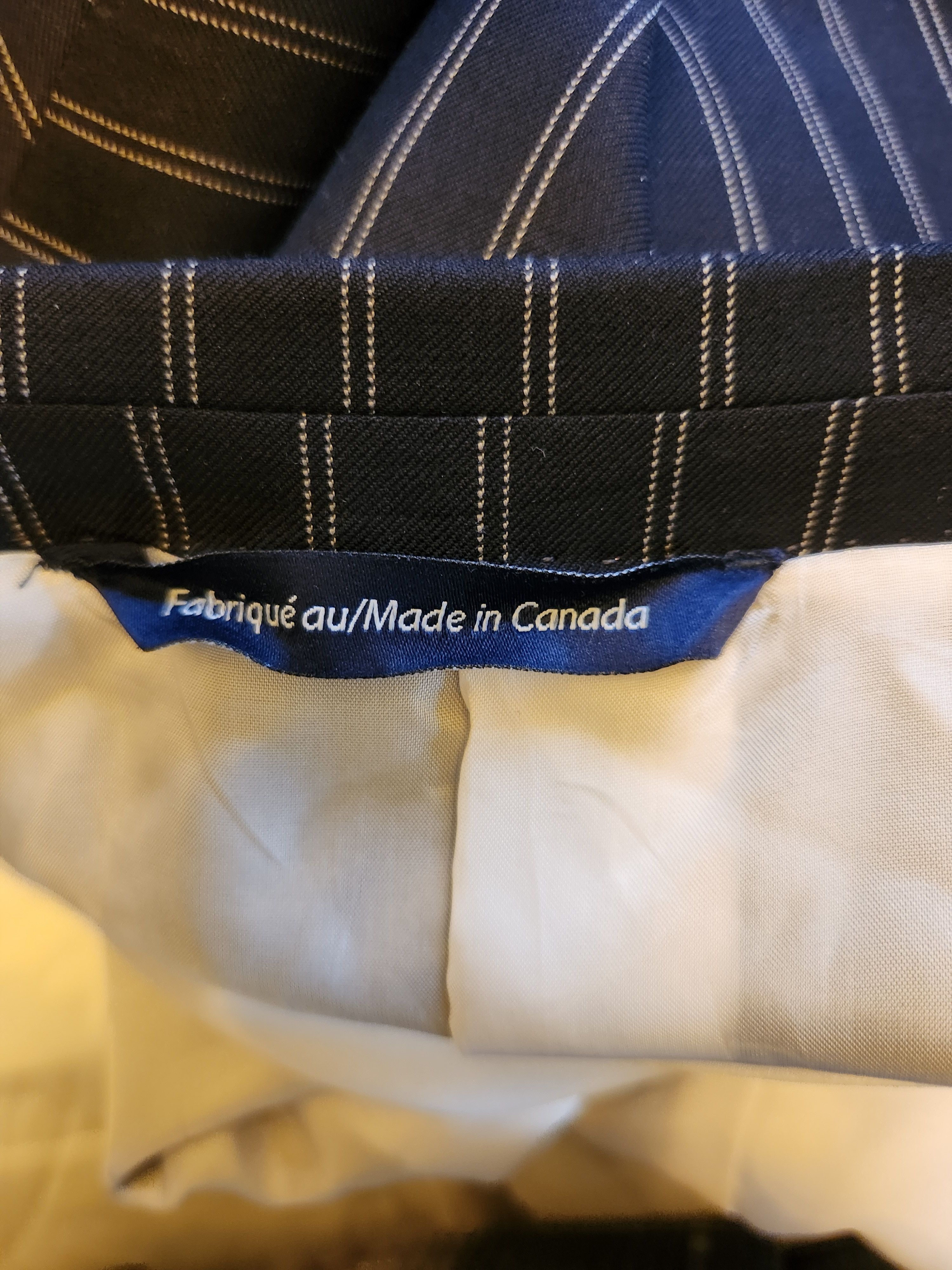 Coppley 100% Wool Blue Pinstripe Blazer Size 44R - 5 Thumbnail