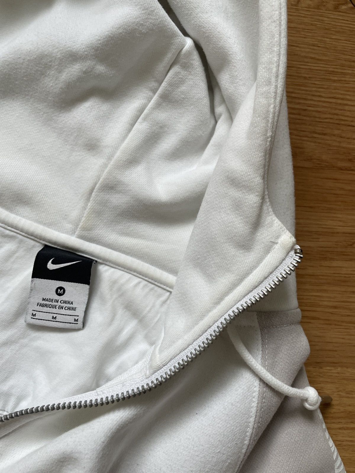 Nike × Vintage Vintage Nike Juventus White Zip Hoodie Size US M / EU 48-50 / 2 - 15 Thumbnail
