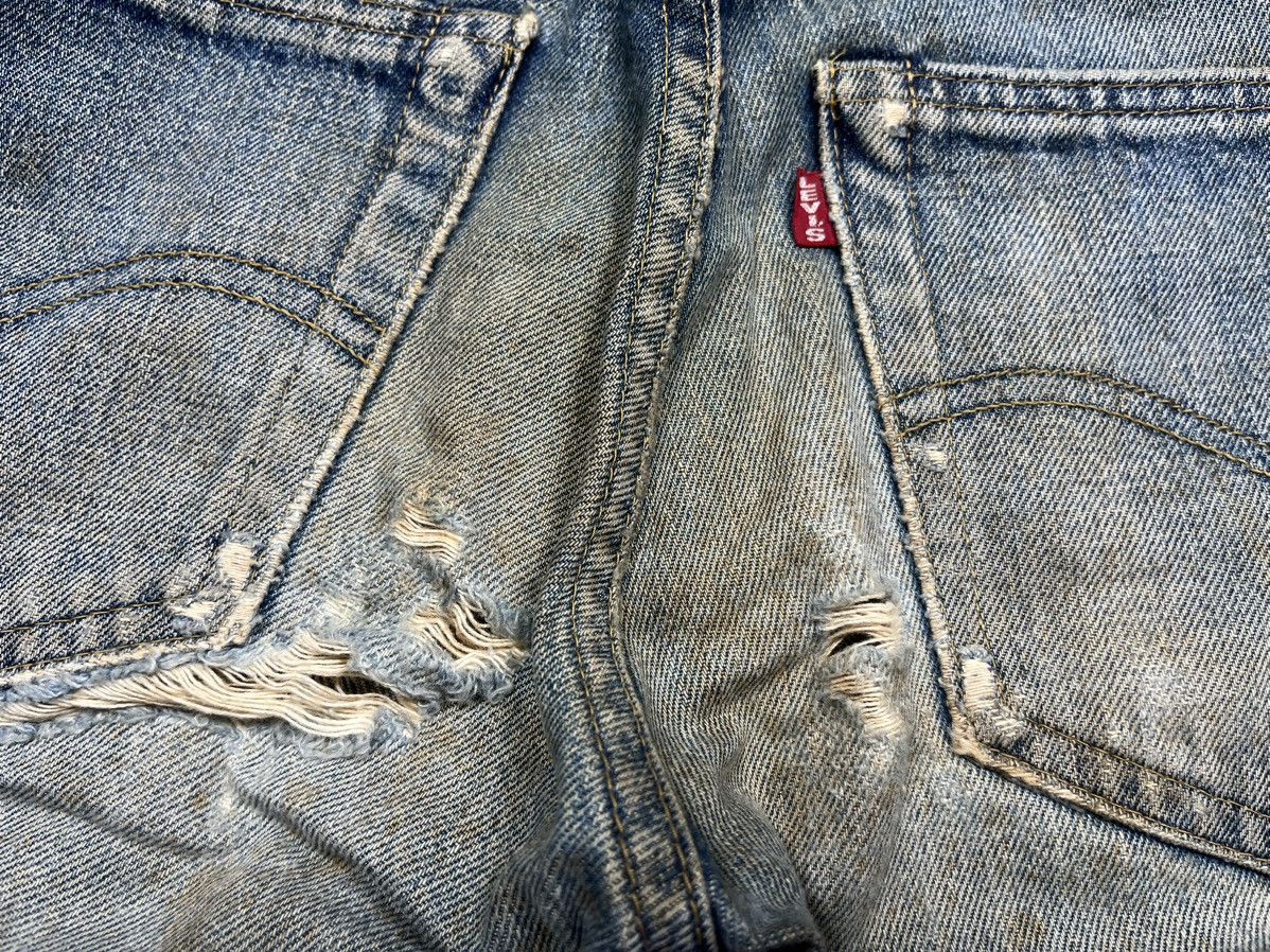 Levi's Vintage Levis 702 Big E Buckle Buckle Selvedge Distressed Size US 28 / EU 44 - 12 Thumbnail