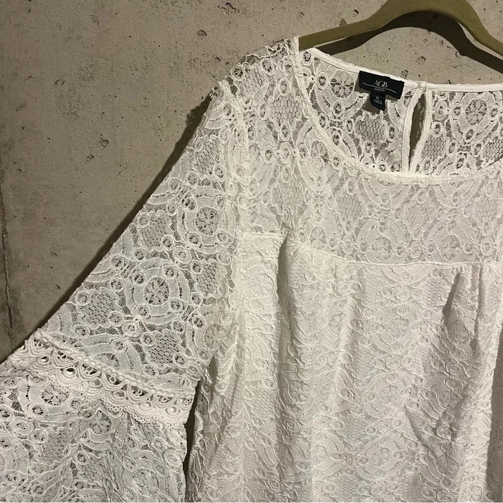 Other AGB Lace Top 1X Off White Flare 3/4 Bell Sleeve Blouse NWT Size XL / US 12-14 / IT 48-50 - 4 Thumbnail