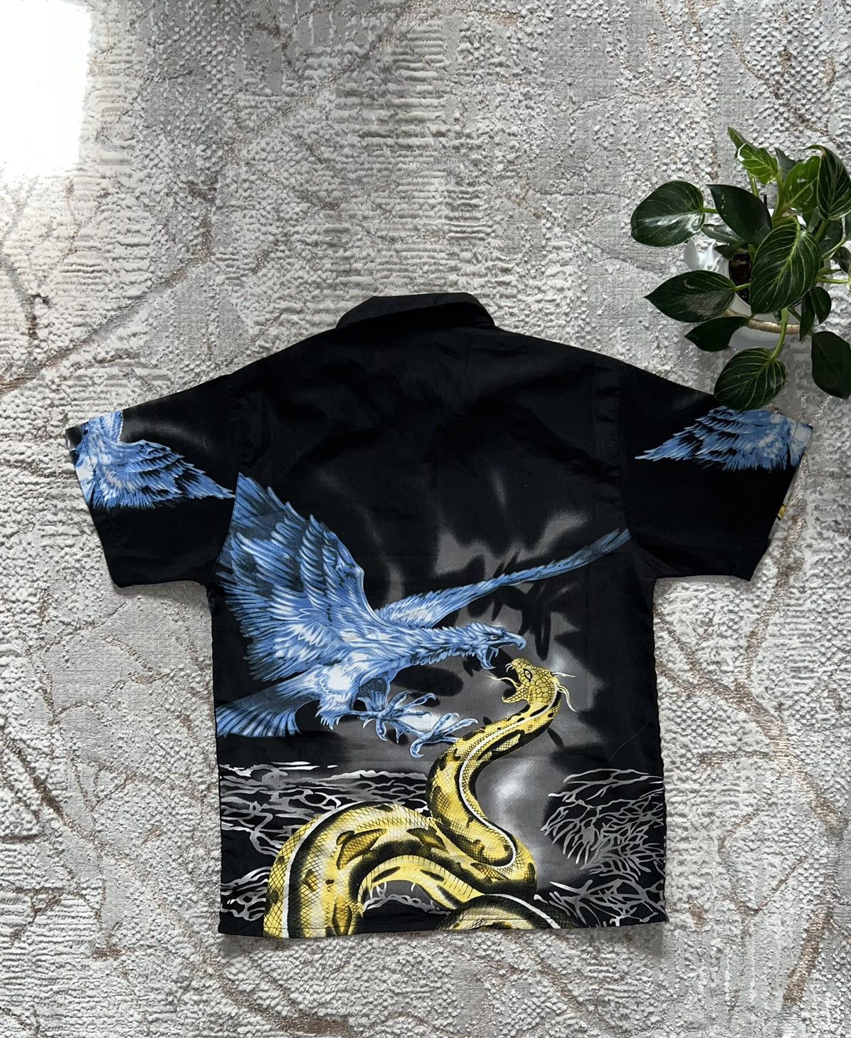 Japanese Brand × Vintage VINTAGE Y2K JAPANESSE DRAGON ALTERNATIVE BOXY BUTTON SHIRT Size US S / EU 44-46 / 1 - 2 Thumbnail