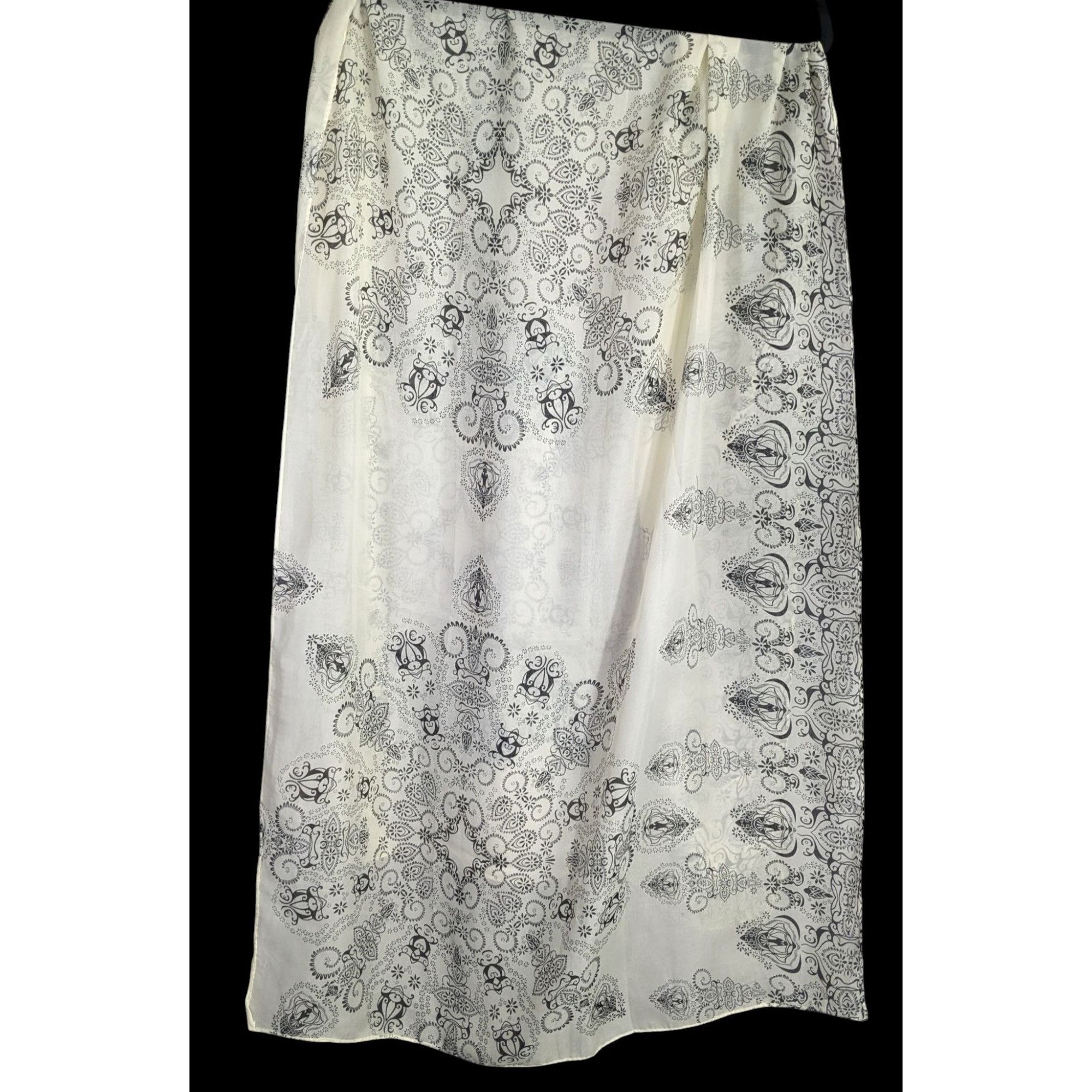 Other Eren Akesuar Paisley Print Scarf Lightweight 71"x27" Elegant Size ONE SIZE - 2 Thumbnail