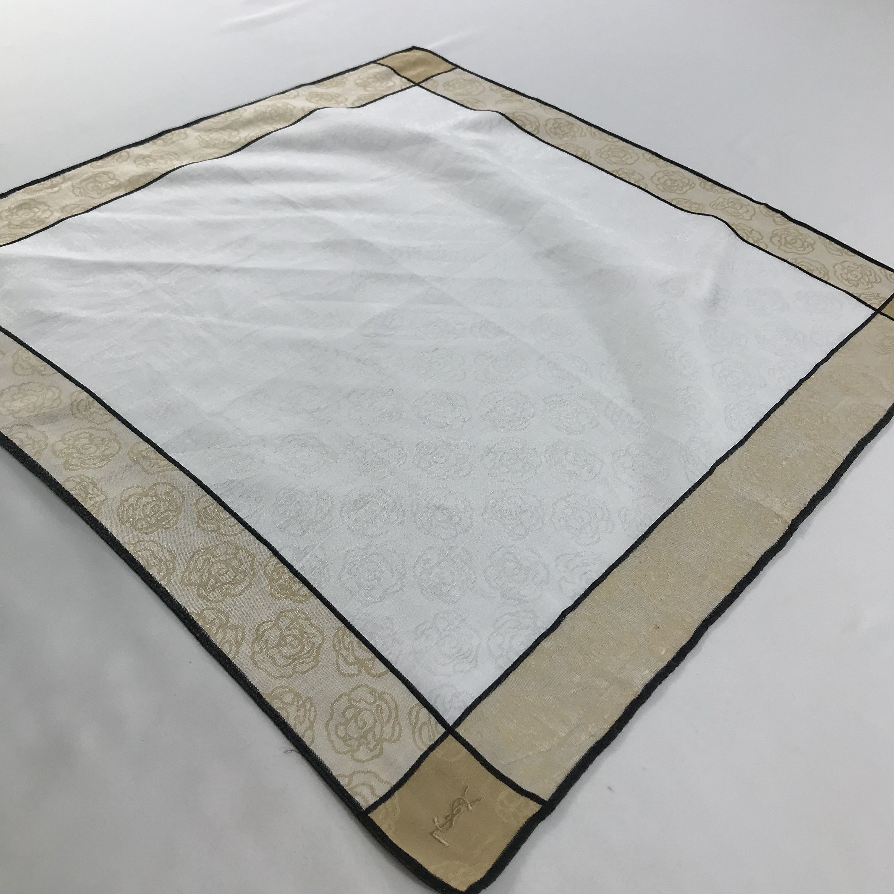 Vintage × Yves Saint Laurent Yves Saint Laurent Bandana / Handkerchief/Neckerchief -S1352 Size ONE SIZE - 2 Thumbnail