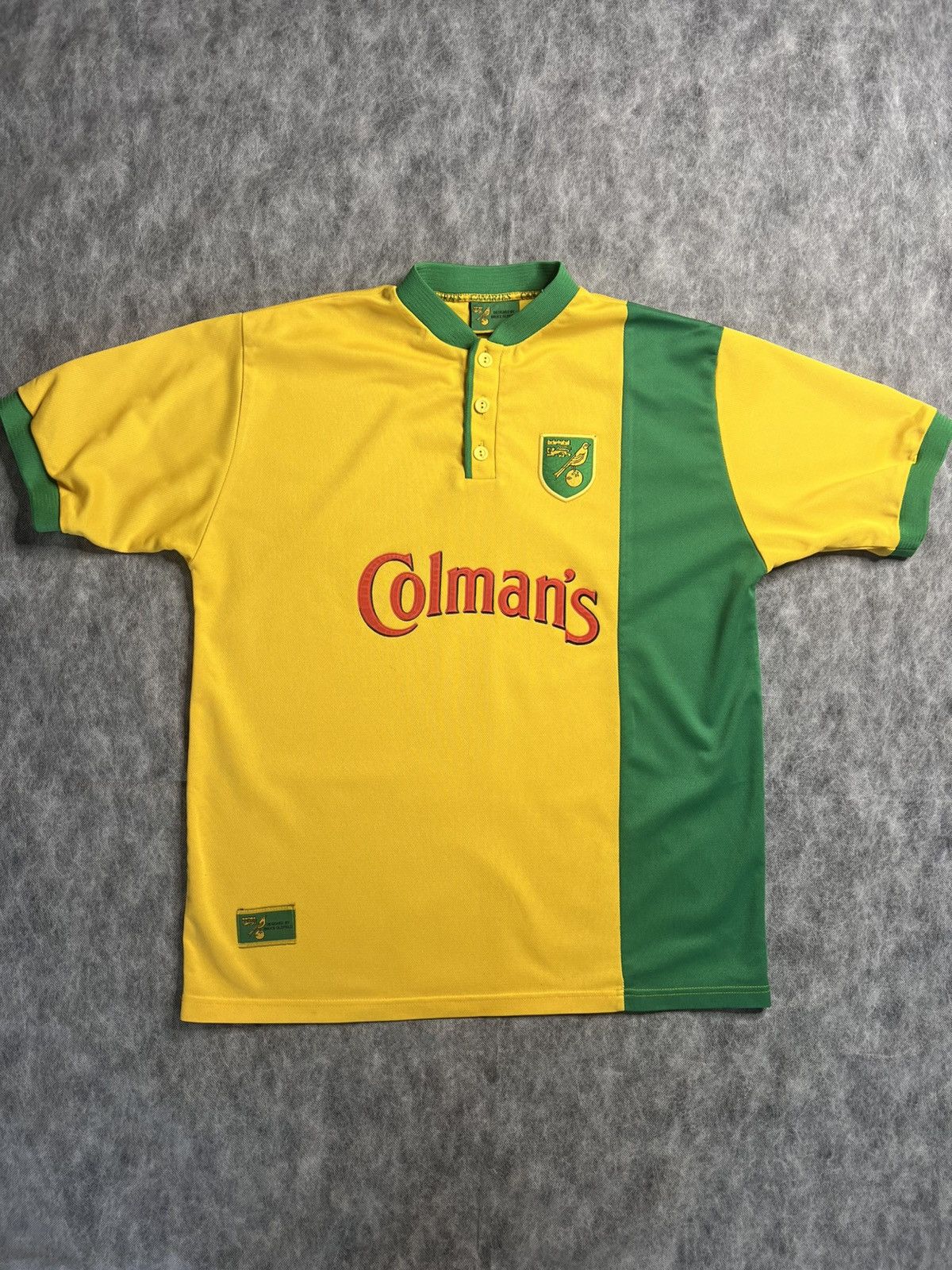 Other Norwich City Home Football Shirt 1999/01 Adults L Size US L / EU 52-54 / 3 - 1 Thumbnail