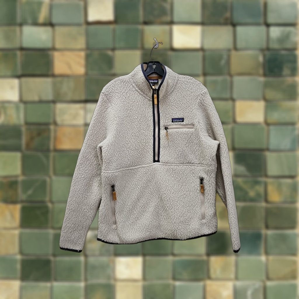Patagonia Patagonia Jacket Women's M Retro Pile Marsupial Fleece Pullover Zip Embroidered Logo Pockets Ivory Natural Size M / US 6-8 / IT 42-44 - 1 Thumbnail