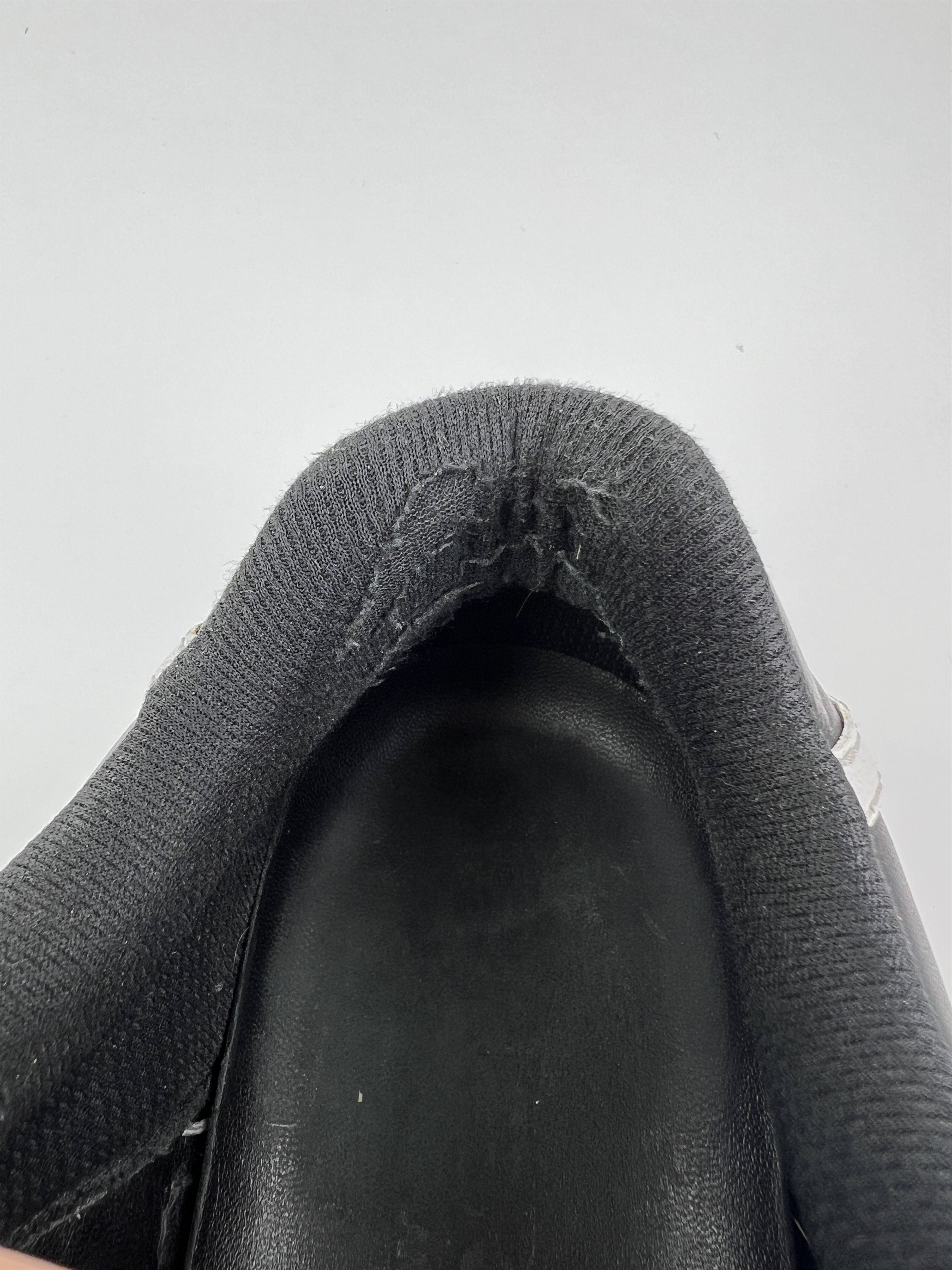 Burberry Burberry Leather Low Top Heavy Chunky Sneakers Spell Logo Size US 8 / EU 41 - 11 Thumbnail