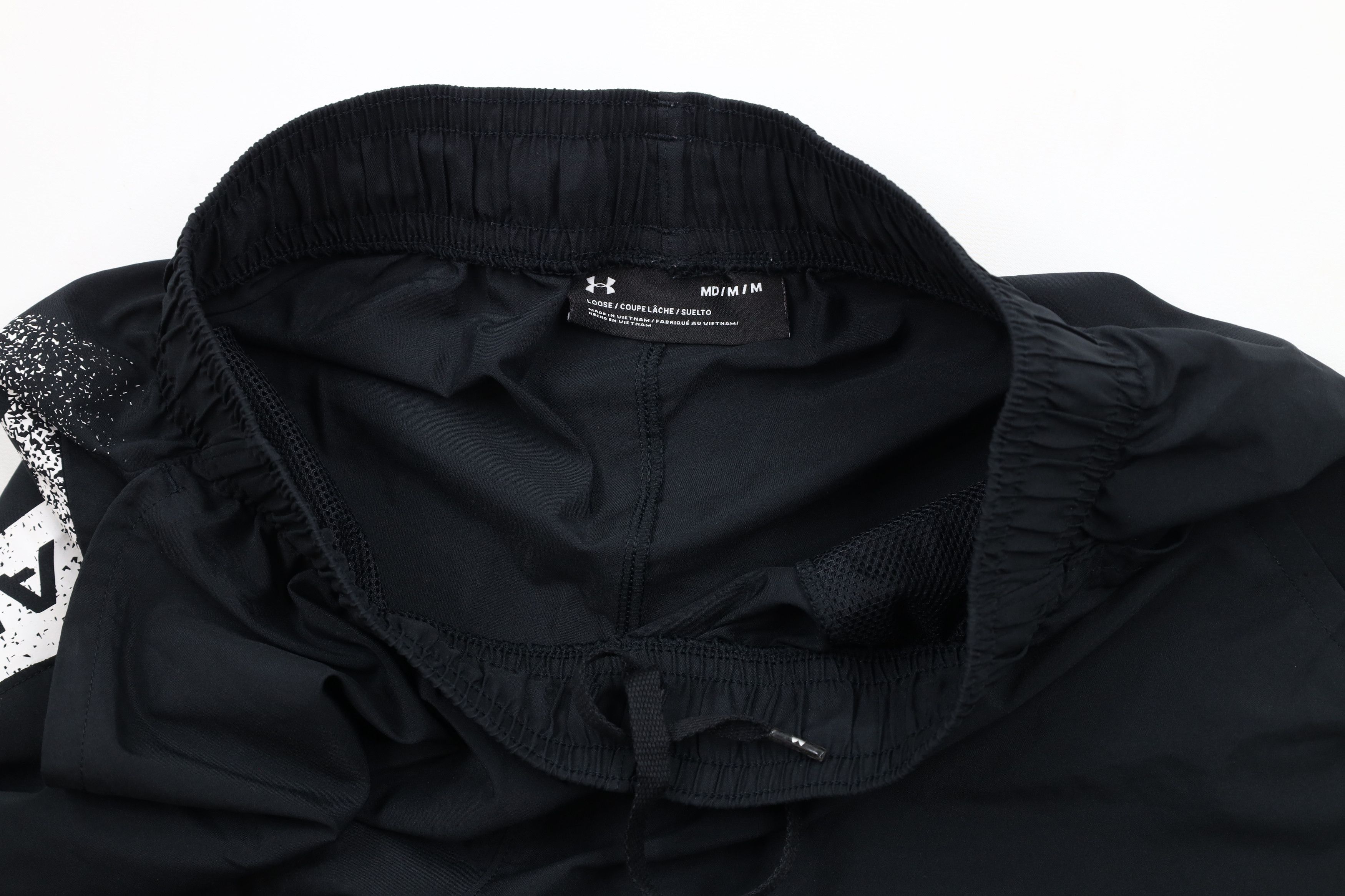 Under Armour × Vintage Under Armour Loose Fit Above Knee Gym Training Shorts Black Size US 32 / EU 48 - 7 Thumbnail