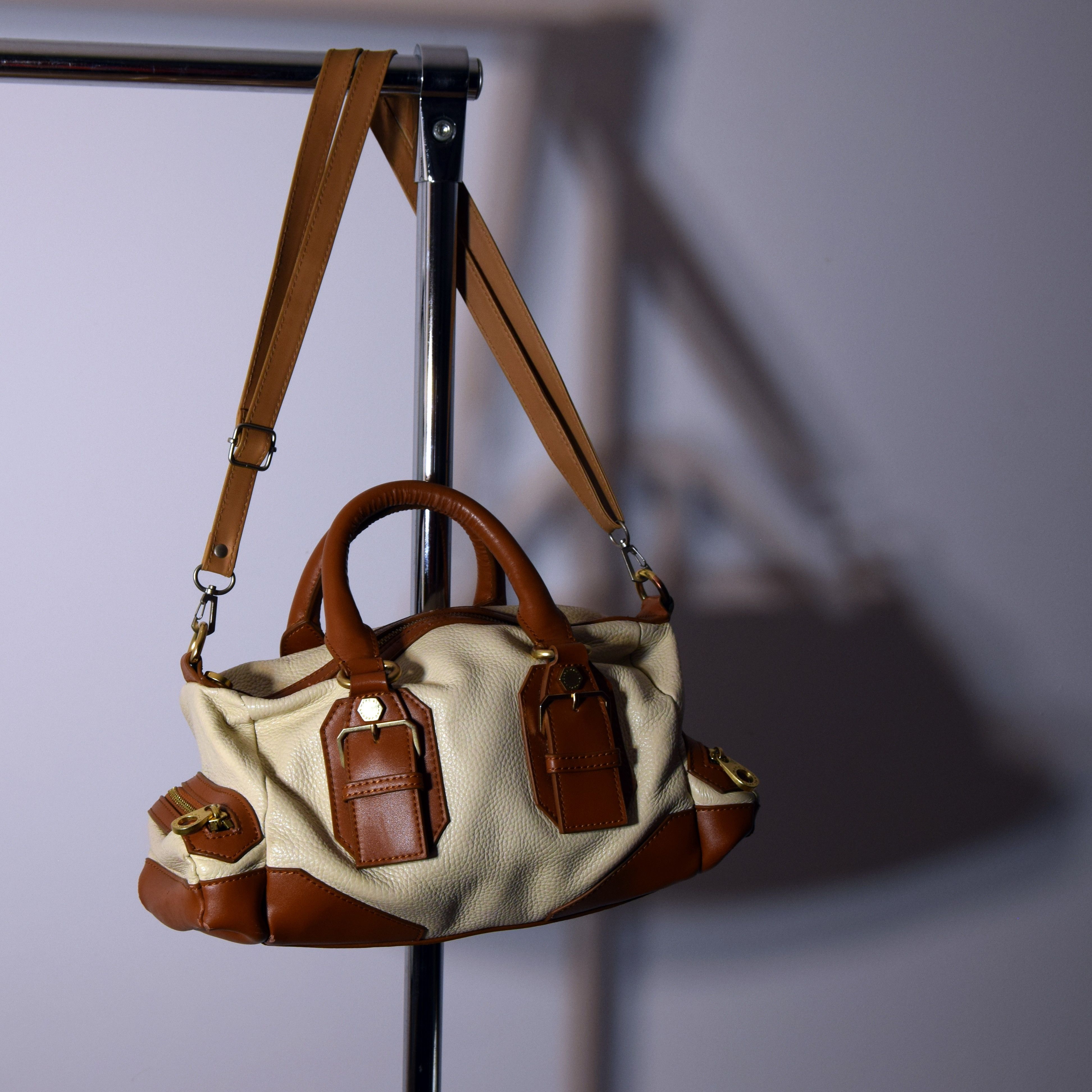Marc Jacobs × Marc by Marc Jacobs Marc Jacobs Small Brown Leather Shoulder Crossbody Bag Size ONE SIZE - 1 Thumbnail