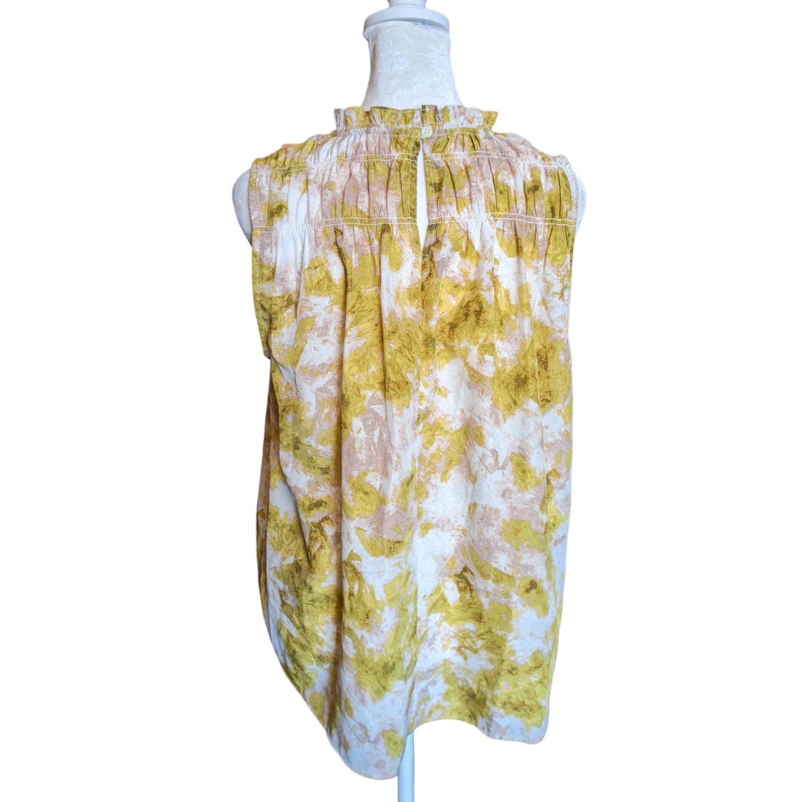 Joie Joie Smocked Fern Sleeveless Top in Porcelain Medium Size M / US 6-8 / IT 42-44 - 5 Thumbnail