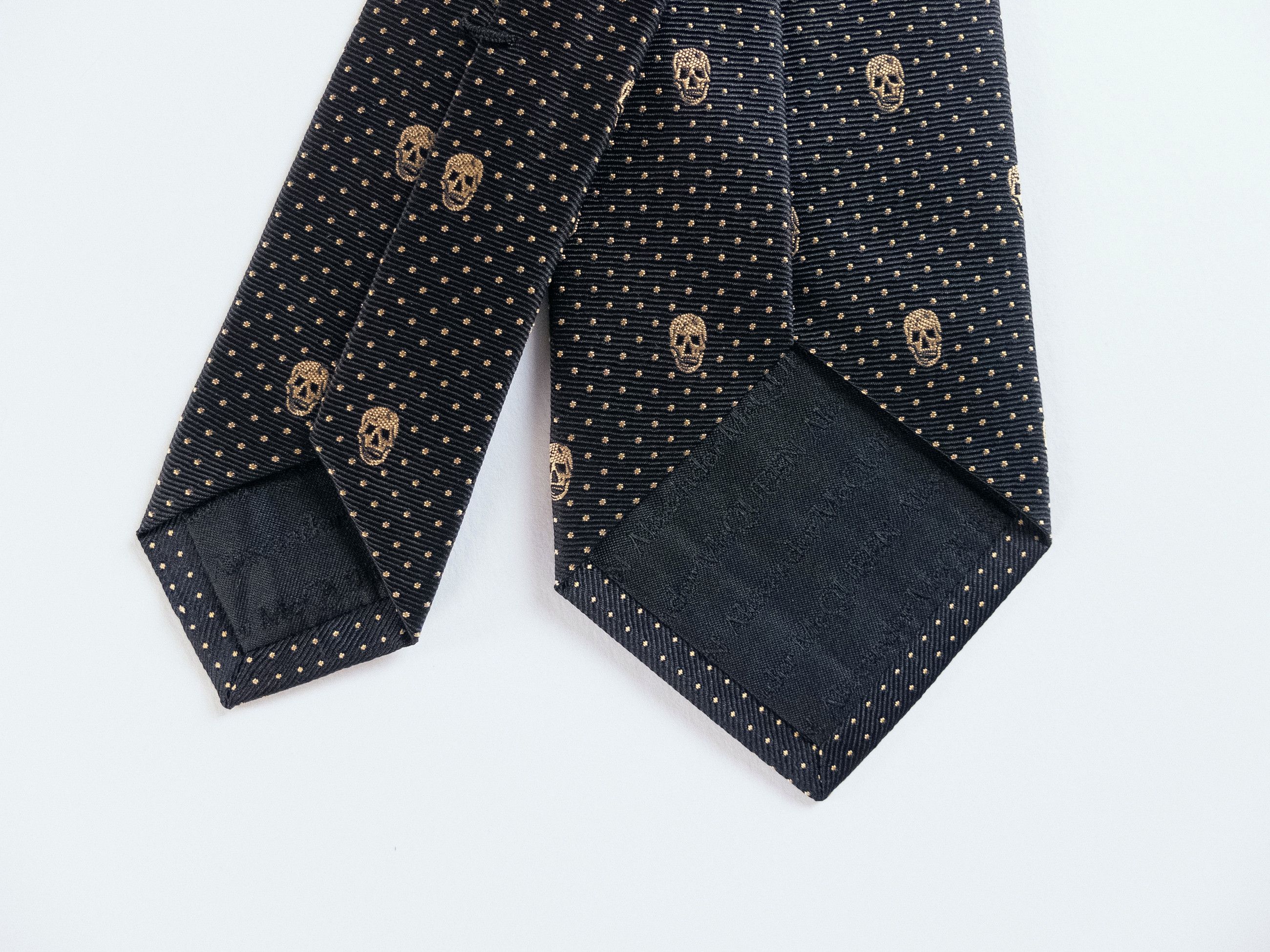 Alexander McQueen ALEXANDER MCQUEEN black skulls & polka dots motif silk tie Size ONE SIZE - 6 Thumbnail