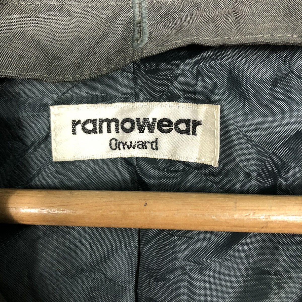 Japanese Brand 🔥VINTAGE LONG JACKET RAMOWEAR JAPAN ISSEY MIYAKE Size US M / EU 48-50 / 2 - 18 Thumbnail