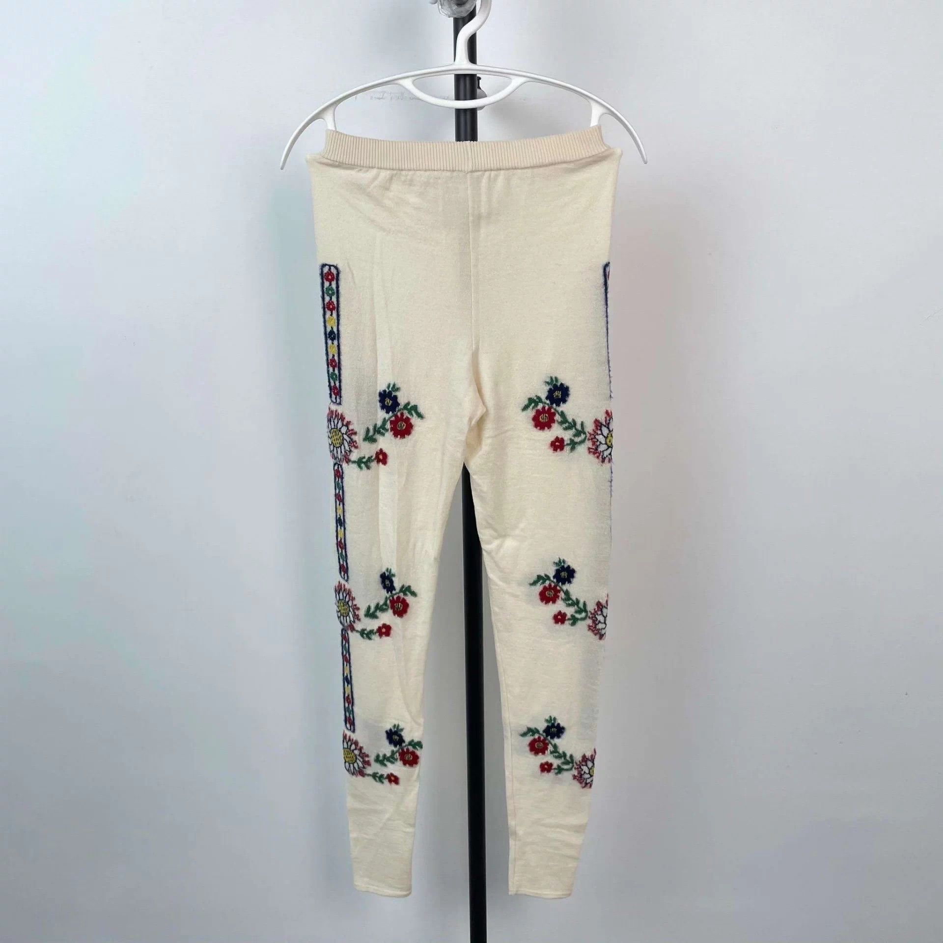 Chanel Chanel Wool Tight Pants White Size 38 Size 27" / US 4 / IT 40 - 2 Thumbnail
