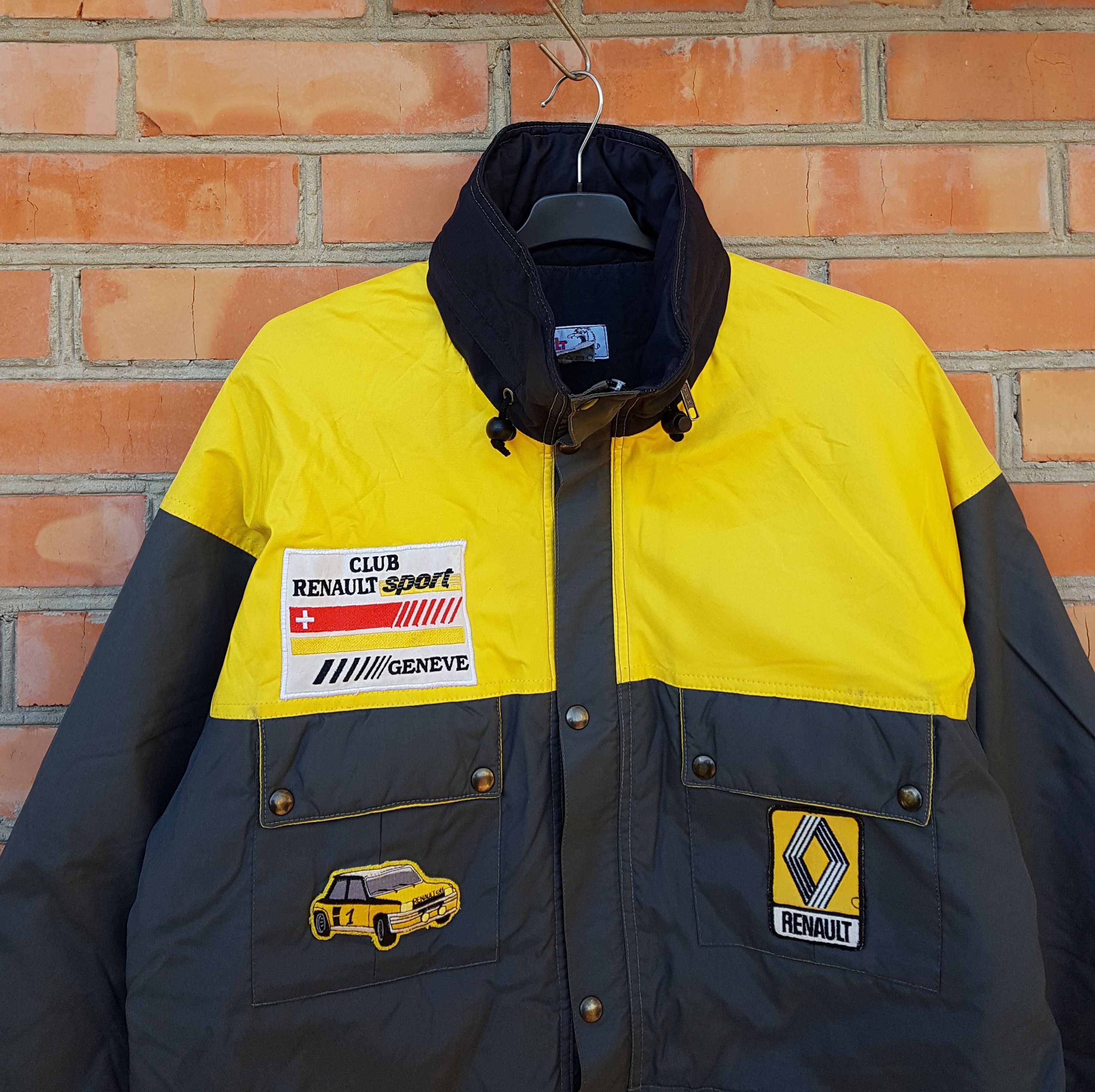 Vintage Rare Vintage Renault Sport Geneve Club Retro Jacket Tilt Size US L / EU 52-54 / 3 - 2 Thumbnail