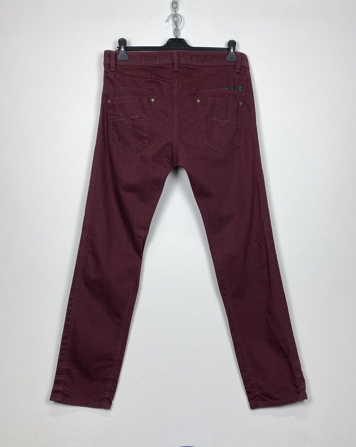 Diesel Vintage Y2K Diesel Darron Jeans Size 33/32 Luxury Brand Red Size US 33 - 8 Thumbnail