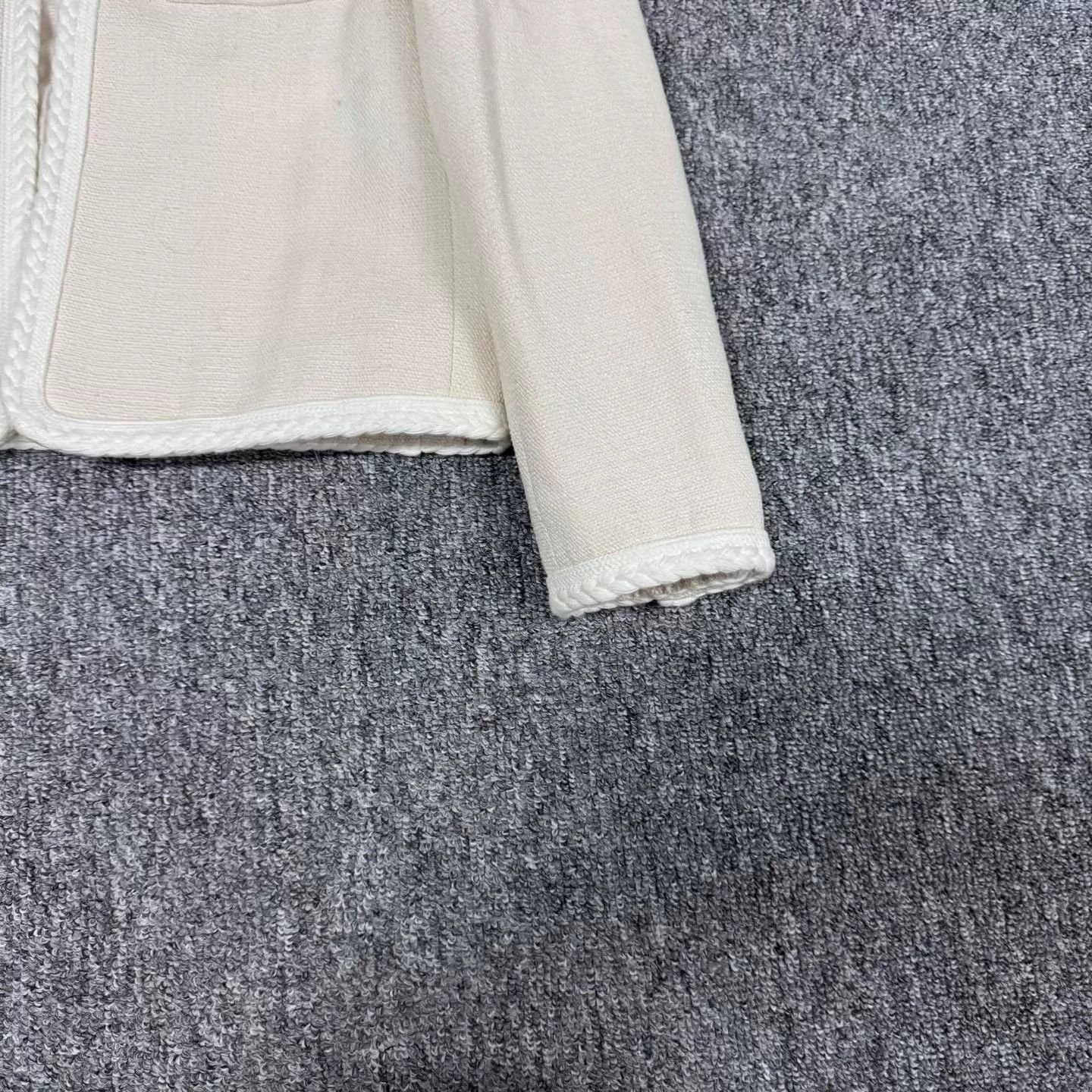 Celine Celine Cream Short Blazer 34 99 New Size XXS / US 00 / IT 34 - 3 Thumbnail