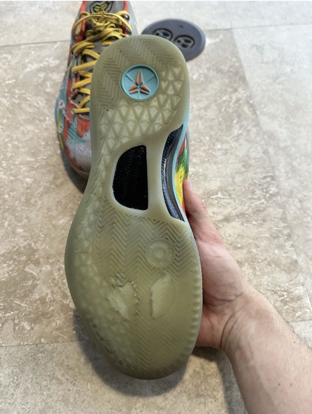 Nike Kobe 8 venice beach protro Size US 10 / EU 43 - 3 Thumbnail