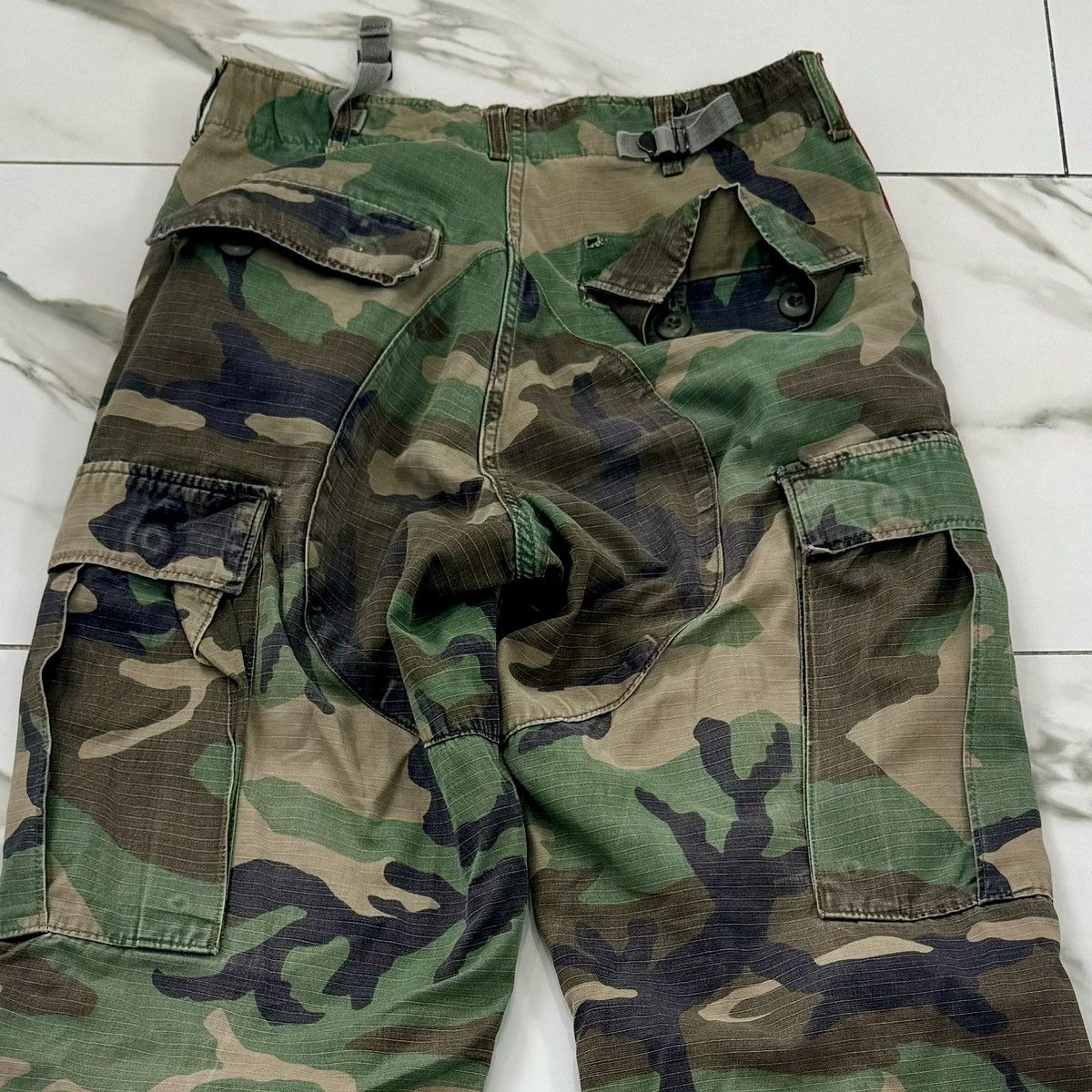 Vintage REWORKED CAMO CARGO RED STRIPE MILITARY PANTS! Size US 28 / EU 44 - 5 Thumbnail