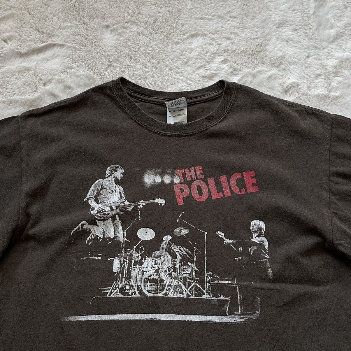 Band Tees the police merch 2007/08 bandtee Size US M / EU 48-50 / 2 - 2 Thumbnail