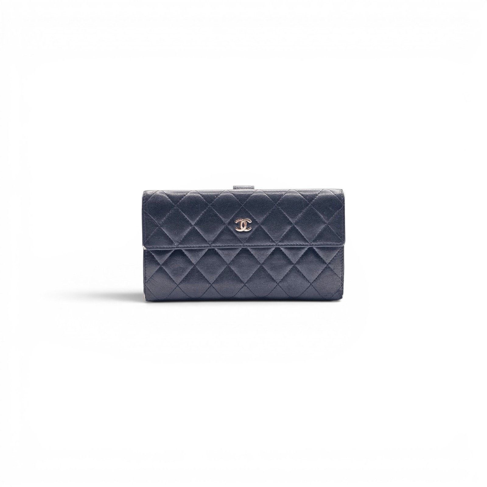 Chanel Chanel Classic Quilted Lambskin Leather Flap Long Wallet Size ONE SIZE - 1 Thumbnail
