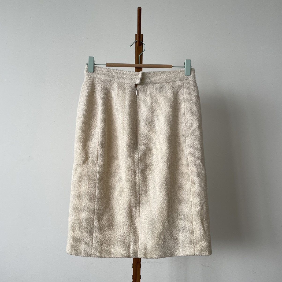 Chanel Vintage Chanel Tweed Mini Skirt Size 26" / US 2 / IT 38 - 5 Thumbnail