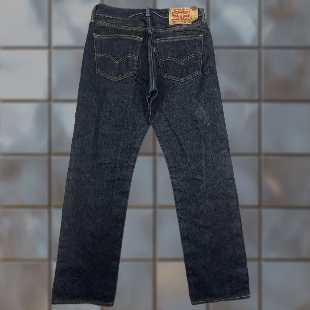 Levi's Levi's 501 Jeans Indigo Blue Wash Straight Leg Button Fly Denim 30x30 Mens Leather Patch 5-PocketVintage No Size US 30 / EU 46 - 1 Thumbnail