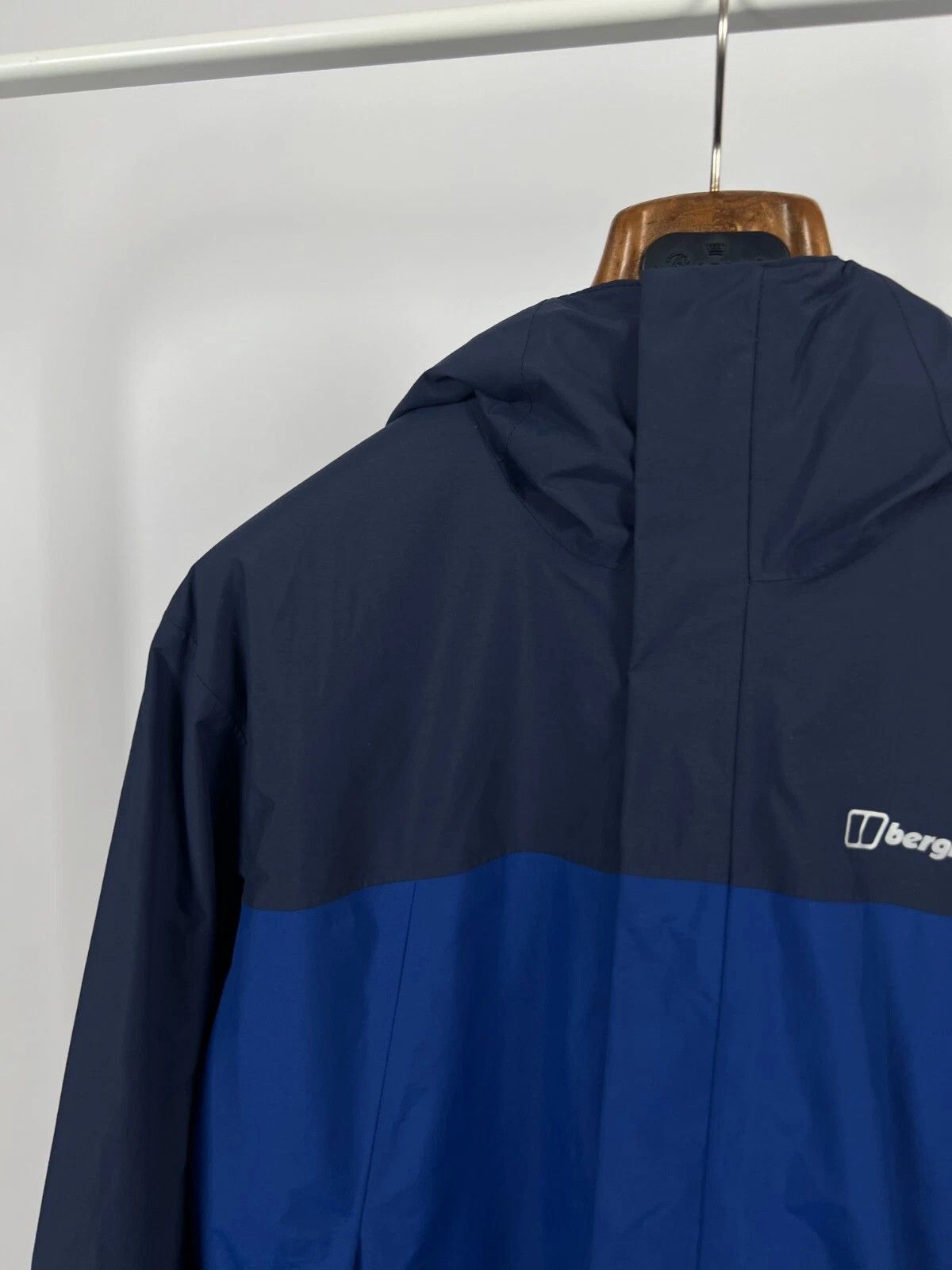 Berghaus Berghaus Hydroshell Hooded Blue Outdoor Insulated Jacket Size US M / EU 48-50 / 2 - 5 Thumbnail