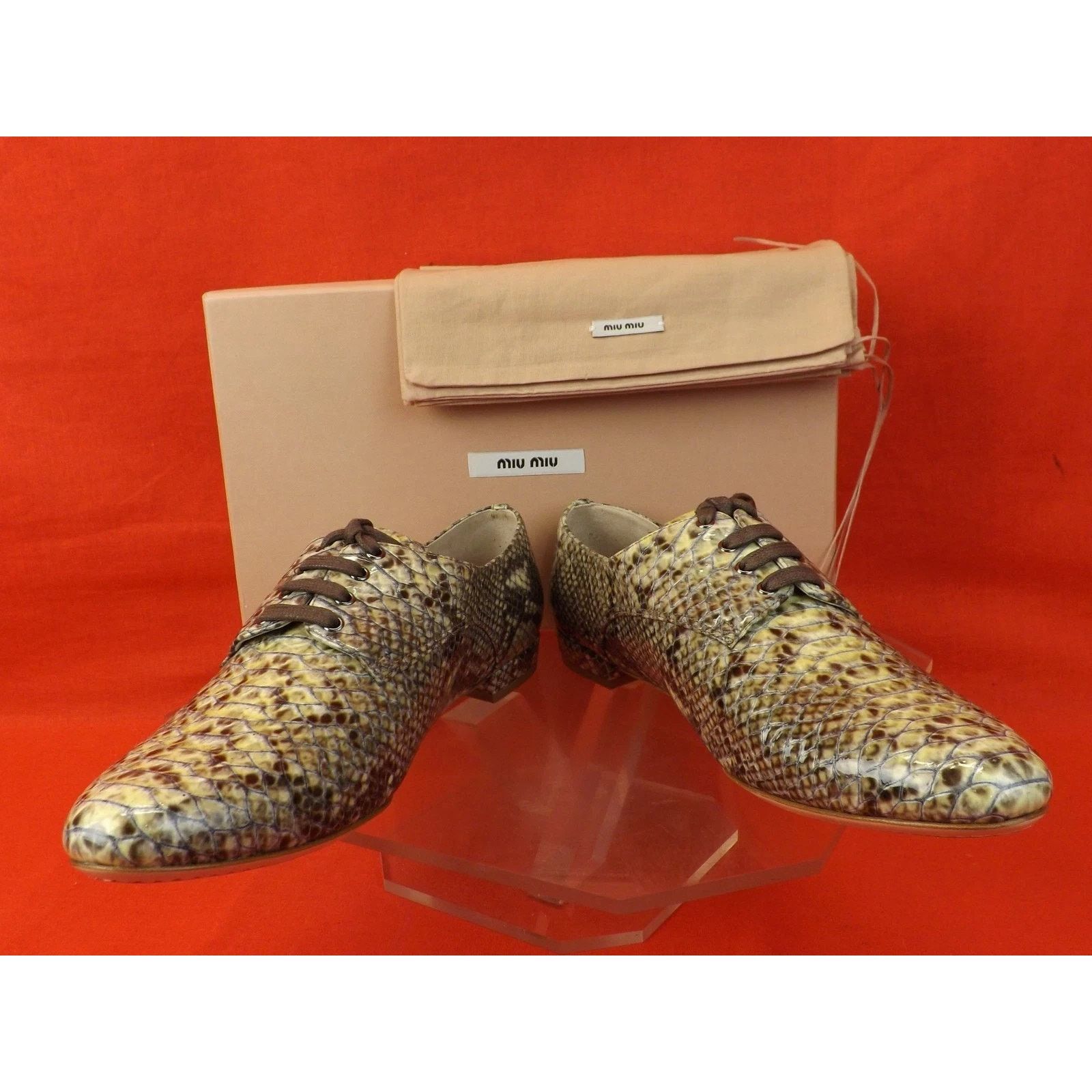 Miu Miu MIU MIU PRADA GRAY PYTHON PRINTED LEATHER FLATS OXFORDS 41.5 Size US 11.5 / IT 41.5 - 2 Thumbnail