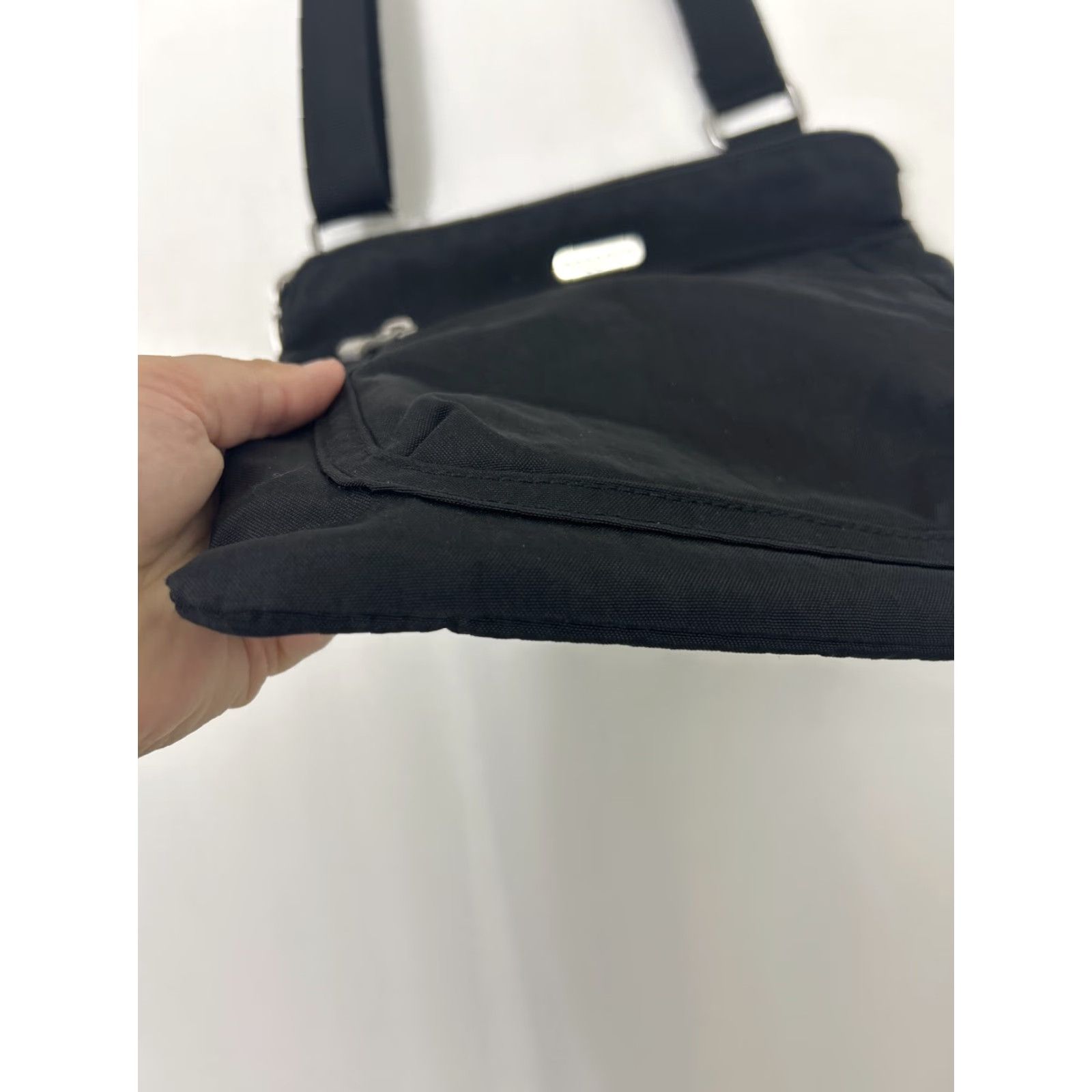 Vintage Baggallini Crossbody Bag Medium Black Nylon Polyester Adjustable Strap Womens Size ONE SIZE - 7 Thumbnail