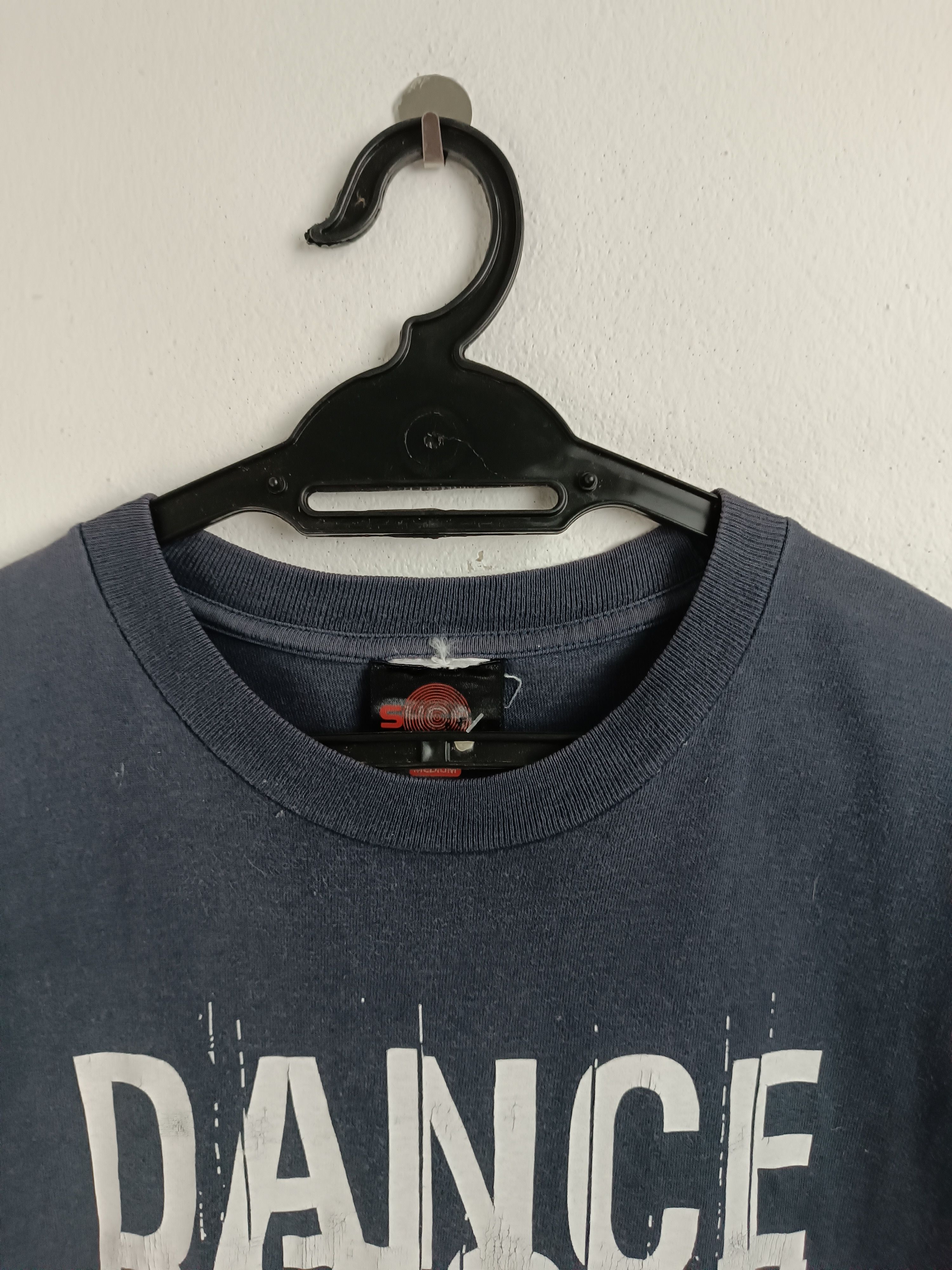 Band Tees VINTAGE 2000s FATBOY SLIM DANCE BITCH! TEE VERY RARE EDM Size US M / EU 48-50 / 2 - 8 Thumbnail