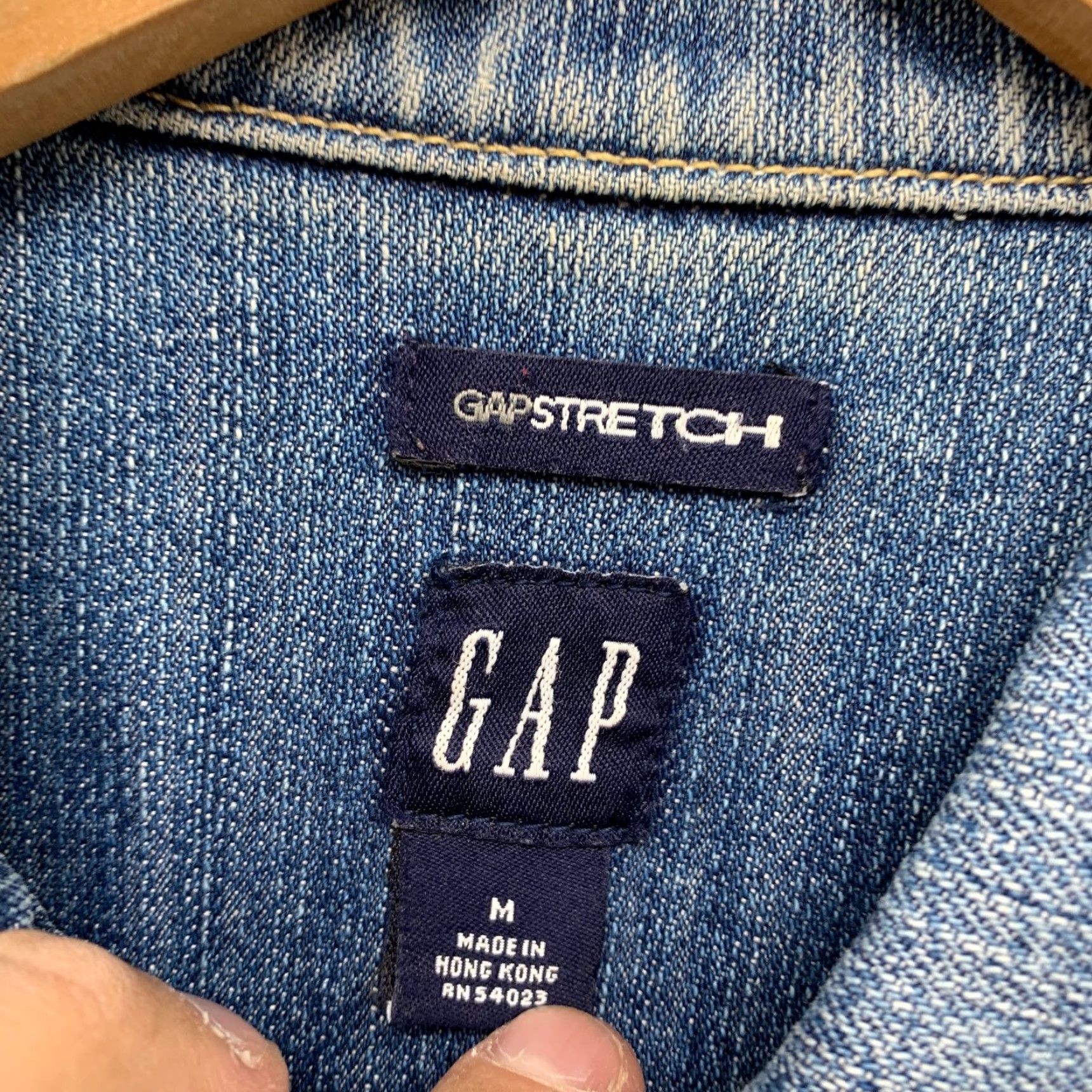 Gap VINTAGE Gap Denim Jacket Womens M Stretch Moto Flap Pocket Trucker Blue Den im Size 32" / US 10 / IT 46 - 4 Thumbnail