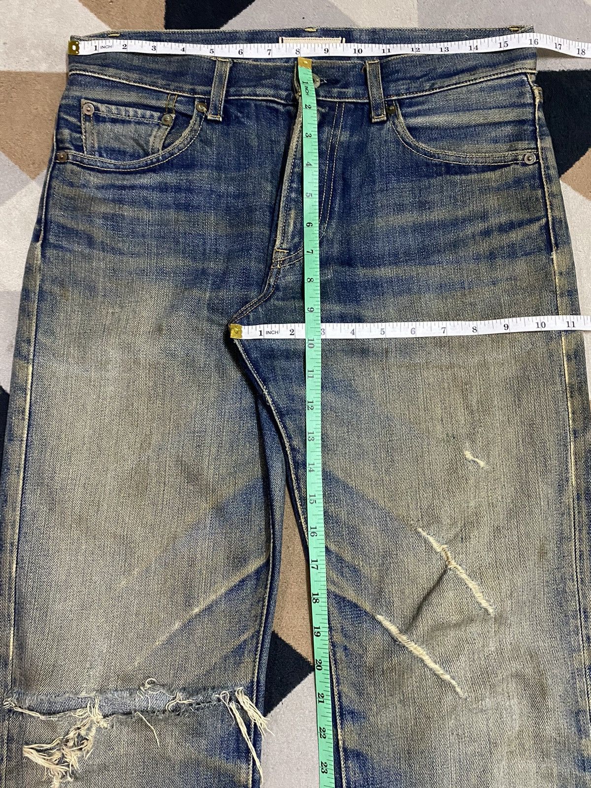 Japanese Brand Vintage Uniqlo Mud Wash Distressed Loose Jeans Size US 32 / EU 48 - 11 Thumbnail