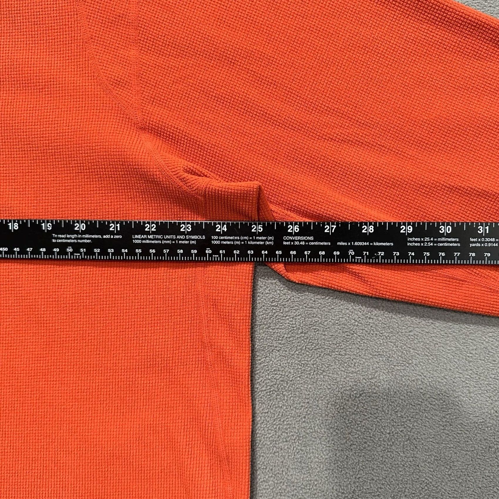 Nike Nike ACG Pullover Mens XL Orange Quarter Zip Thermal Long Sleeve Base Layer EUC Size US XL / EU 56 / 4 - 7 Thumbnail