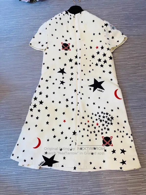 Valentino Valentino White dress embroidered with stars Size S / US 4 / IT 40 - 2 Thumbnail