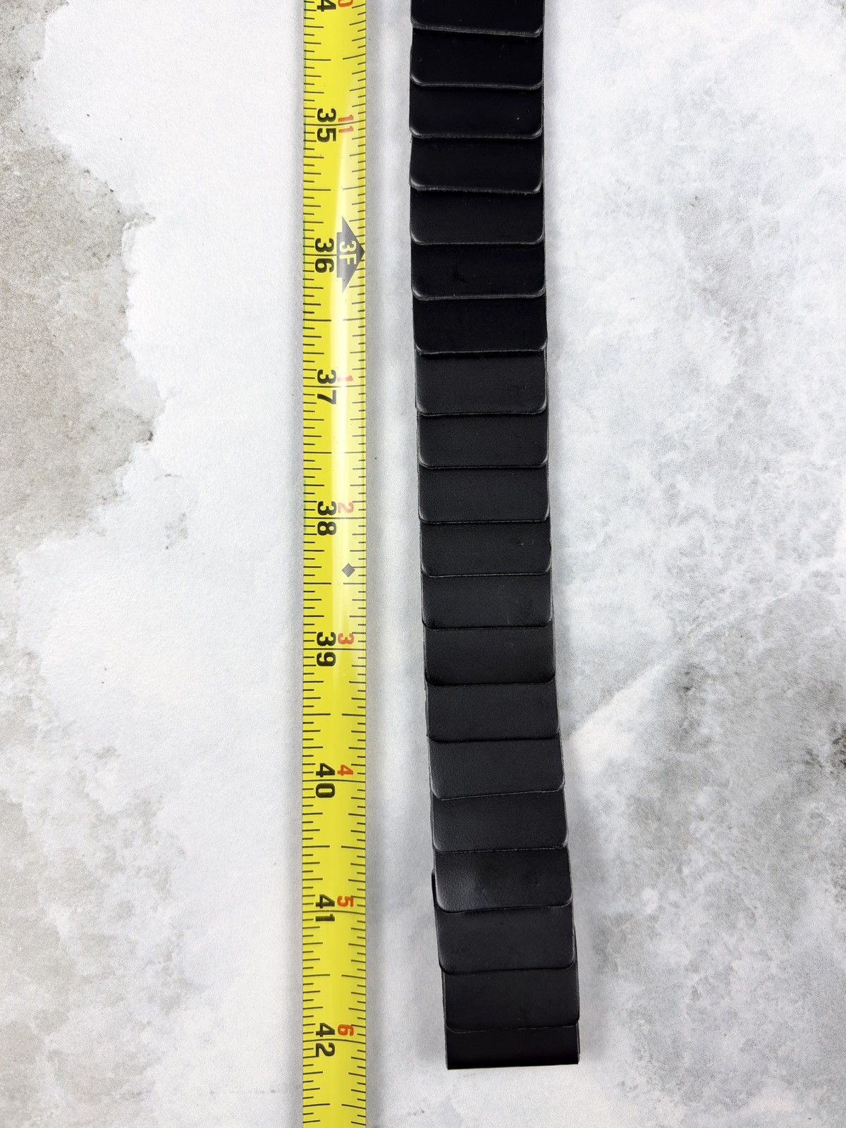 Dior × Hedi Slimane SS03 Dior Homme Follow Me Runway Leather Scale Belt Hedi Size ONE SIZE - 13 Thumbnail