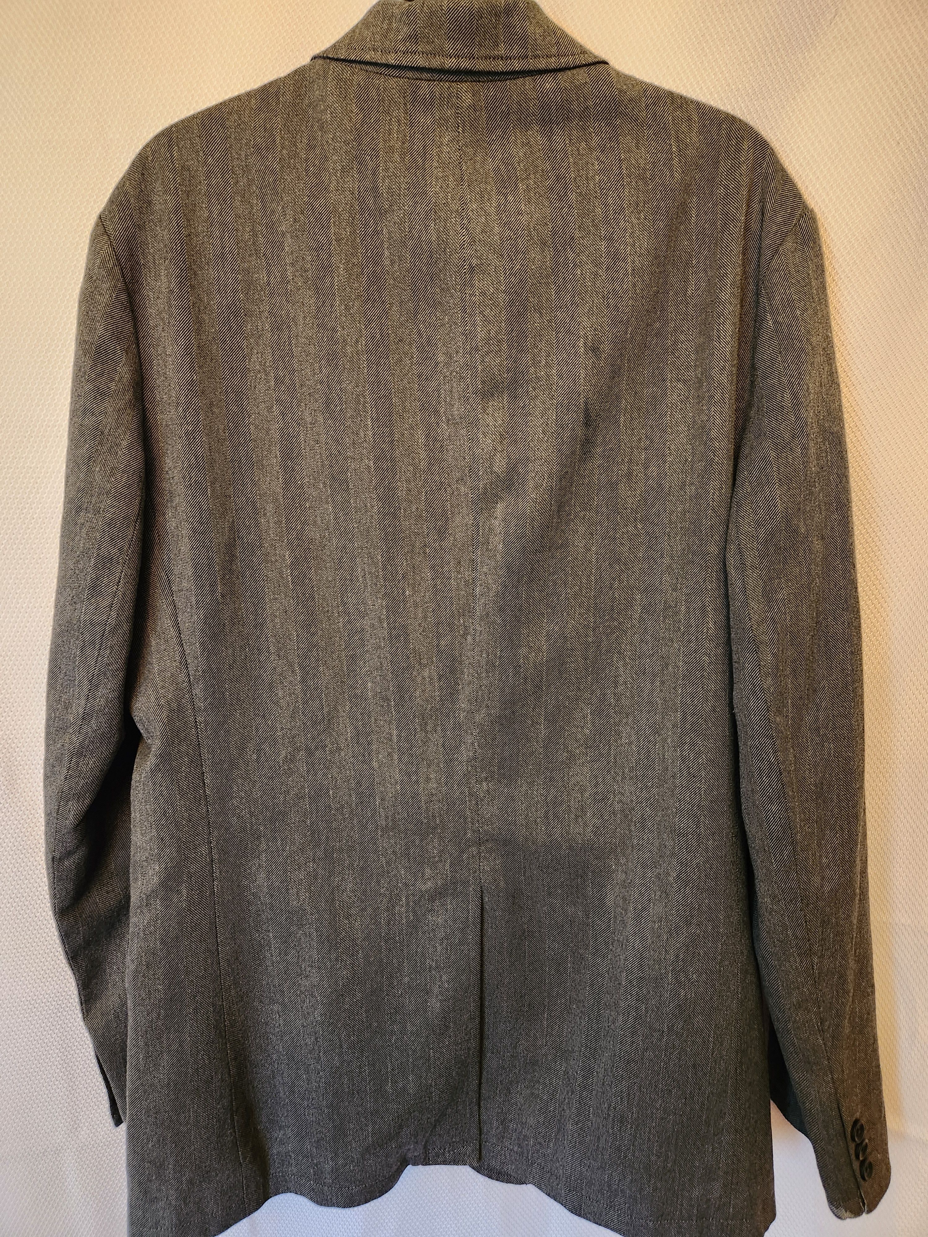 Gap NWOT Men’s 100% Cotton Herringbone Gray Blazer Size 42R - 2 Thumbnail