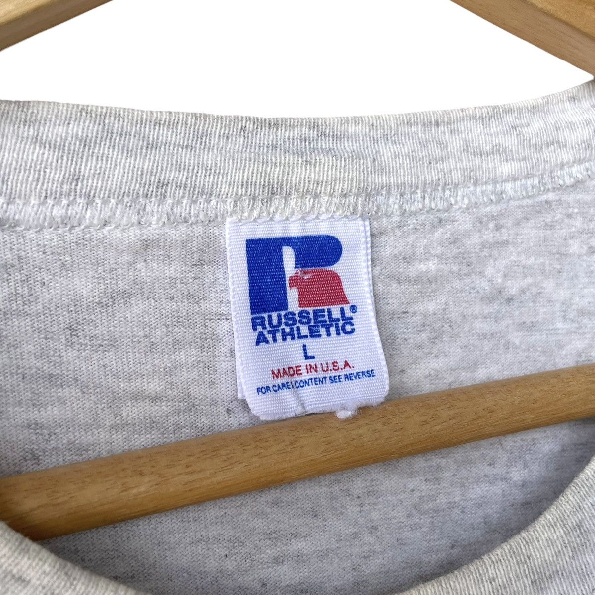 Russell Athletic Russell Athletic USA Vintage 1990s Smiley Tee Size US L / EU 52-54 / 3 - 7 Thumbnail