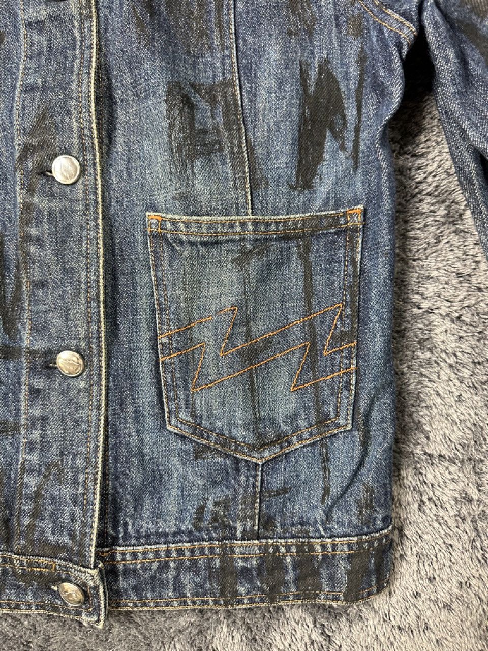 W&LT SS98 "Kiss The Future" Denim Jacket Size US S / EU 44-46 / 1 - 6 Thumbnail