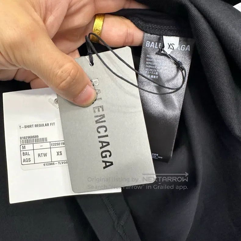 Balenciaga Balenciaga Black city limited short sleeve Size US XS / EU 42 / 0 - 4 Thumbnail