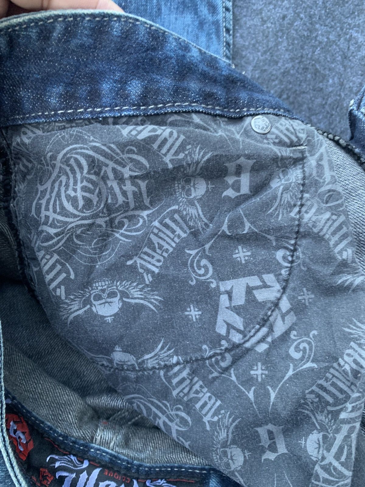 Tribal Streetwear Vintage Tribal Embroidery Logo denim jeans y2k streetwear. Size US 32 / EU 48 - 5 Thumbnail