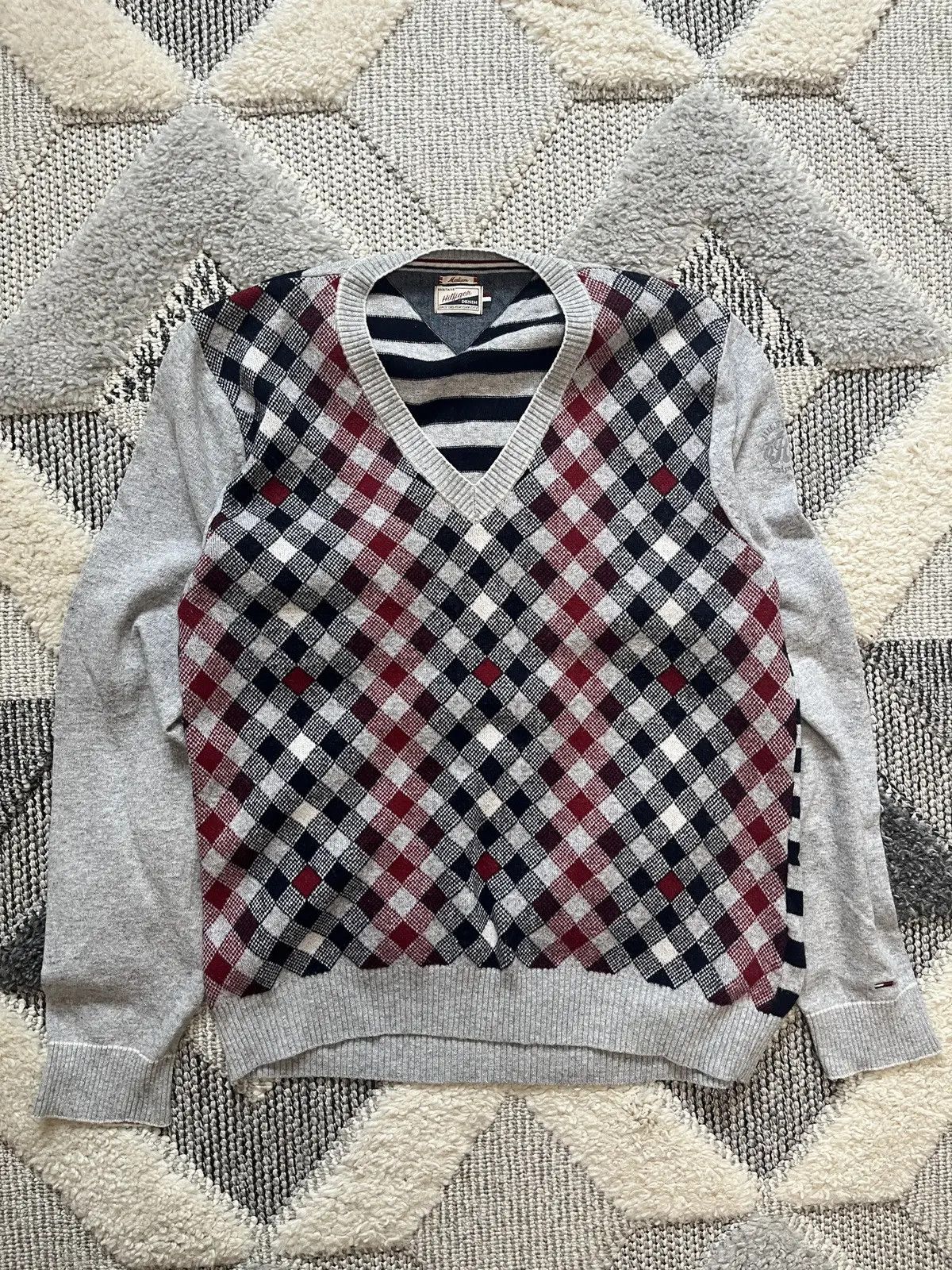 Tommy Hilfiger Vintage Tommy Hilfiger Heritage Argyle Sweater Gray Size M Size US M / EU 48-50 / 2 - 1 Thumbnail
