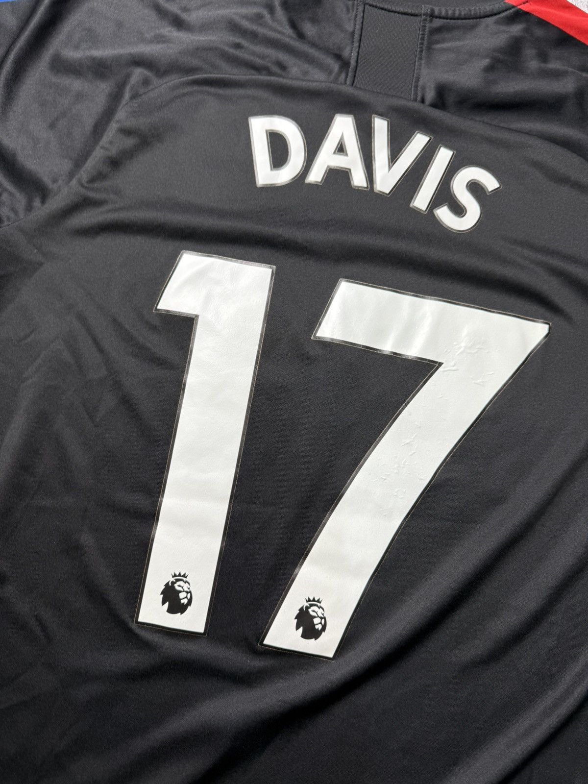 Puma Crystal Palace 2019 2020 Jersey Puma Player Davis #17 Size US M / EU 48-50 / 2 - 22 Thumbnail