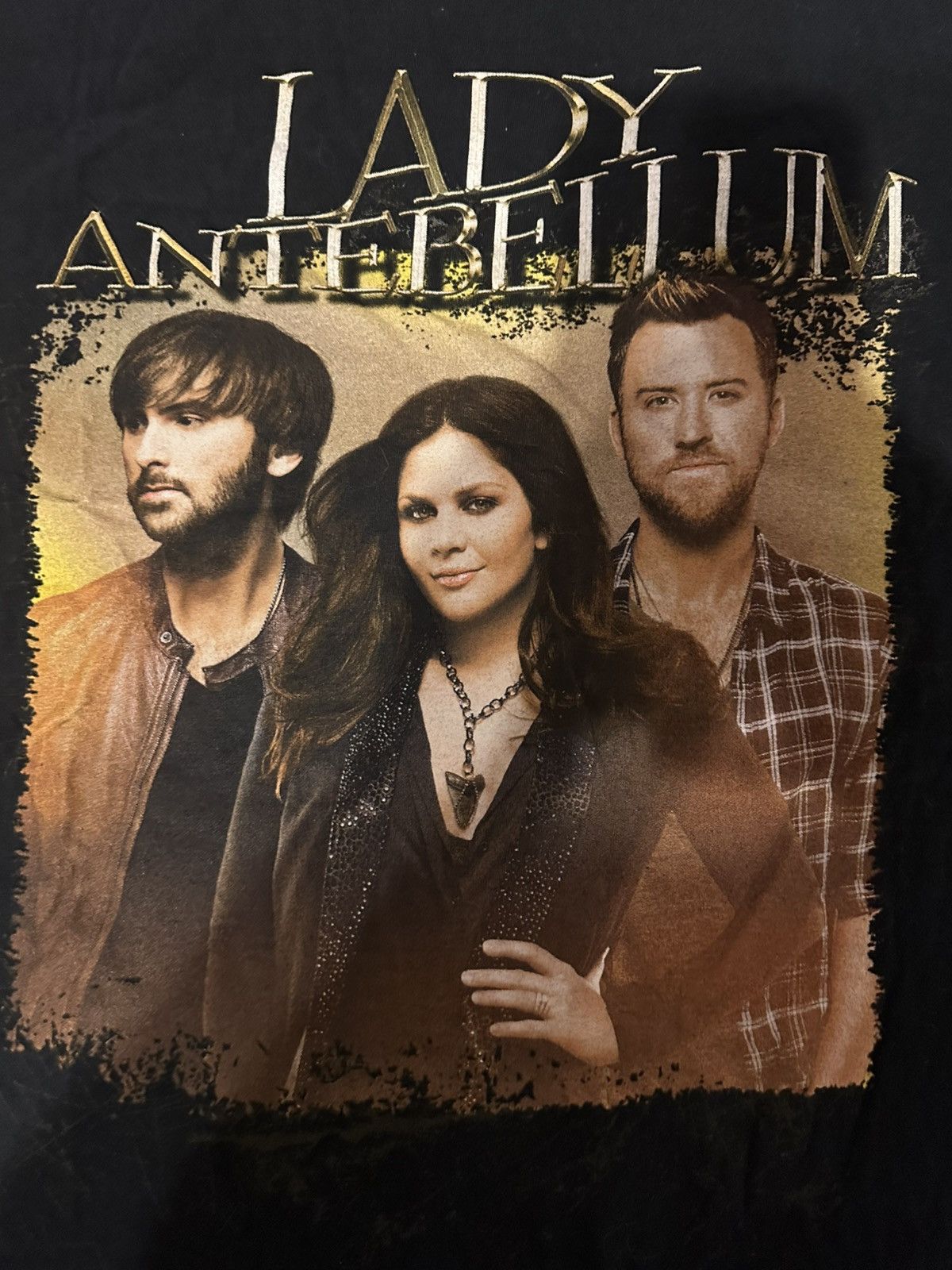 Band Tees Lady Antebellum Size US XL / EU 56 / 4 - 3 Thumbnail
