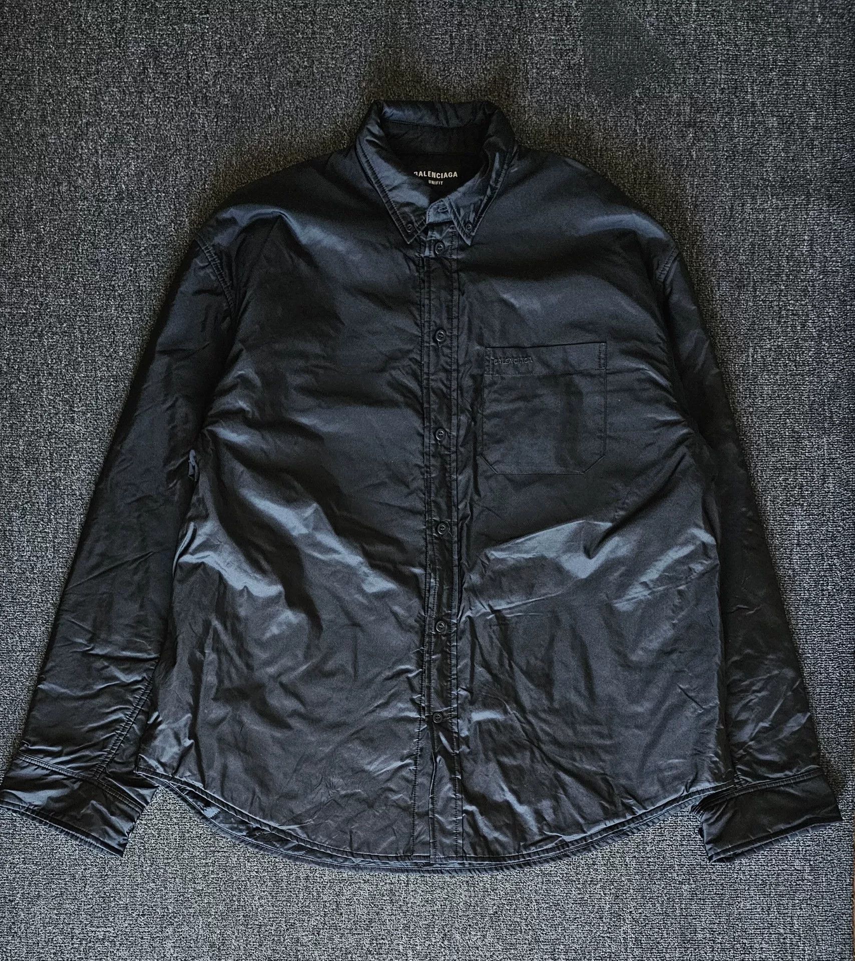 Balenciaga black oversize cotton shirt by Balenciaga Size US S / EU 44-46 / 1 - 1 Preview