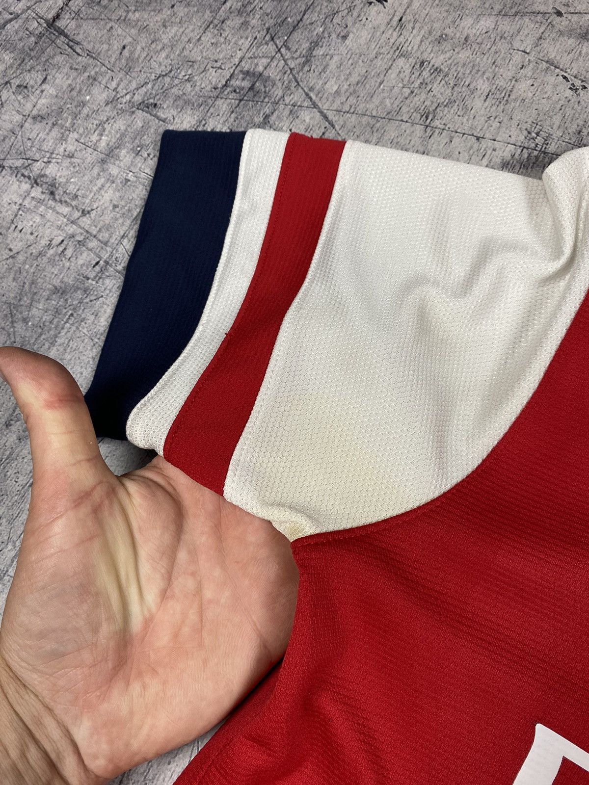 Nike × Vintage Vintage Nike Arsenal Wilshere #10 2010 / 2011 Soccer Jersey Size US M / EU 48-50 / 2 - 8 Thumbnail