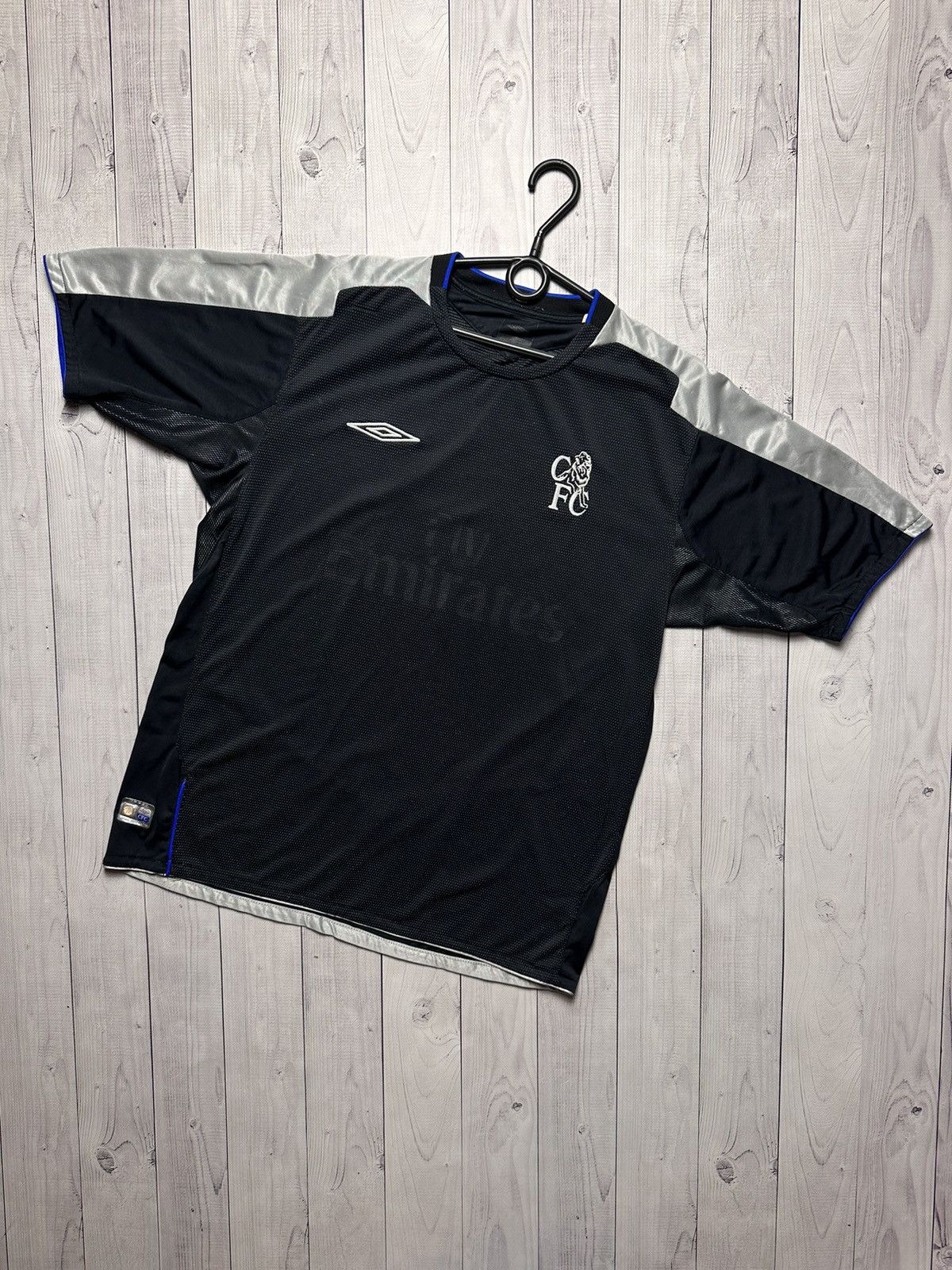 Umbro Vintage Umbro Chelsea black soccer jersey size L black Size US L / EU 52-54 / 3 - 1 Thumbnail