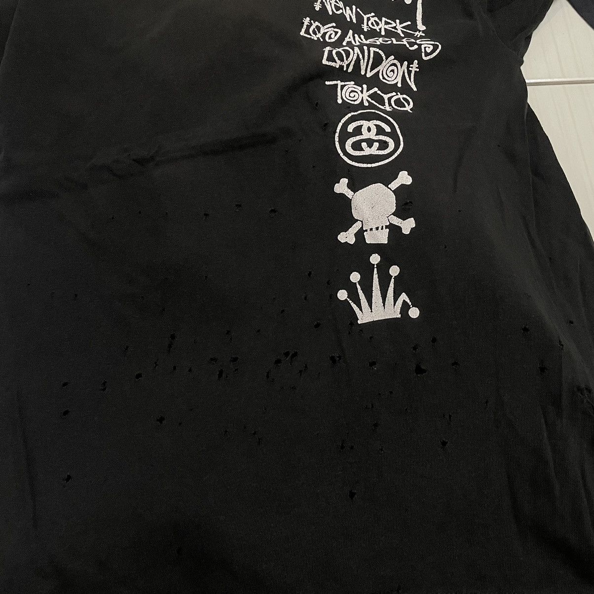Stussy Vintage Y2K Stussy Tour Distressed T Shirt Faded Black Size US M / EU 48-50 / 2 - 5 Thumbnail